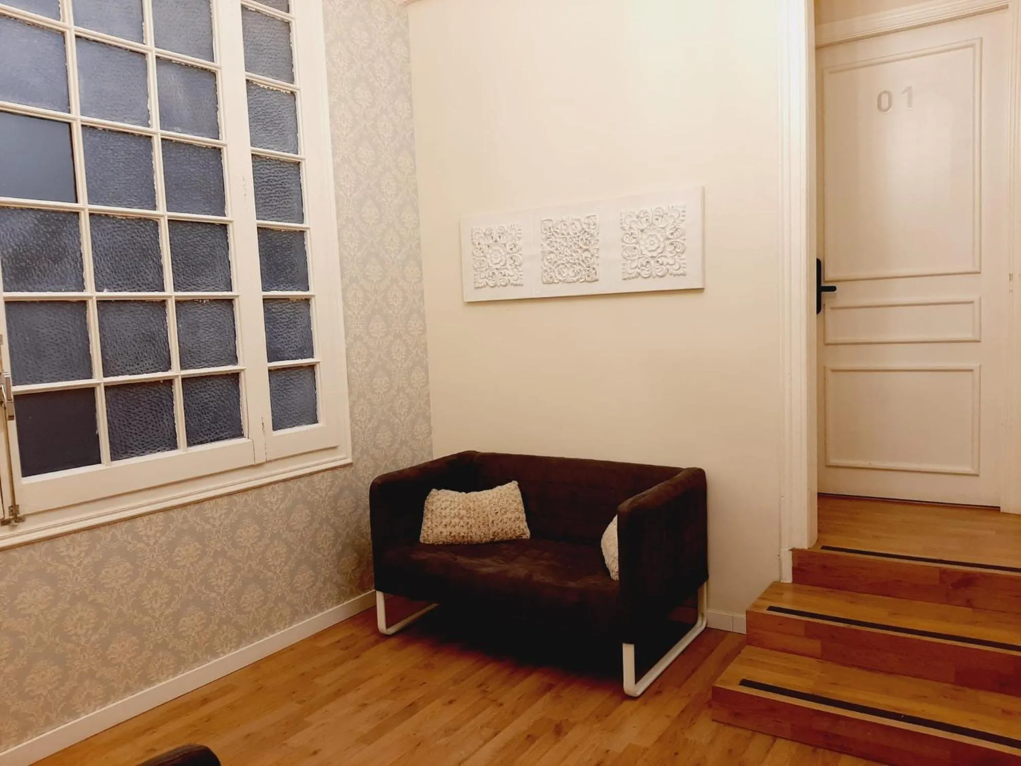 Lobby or reception in Lumine Luxury Suites by gaiarooms