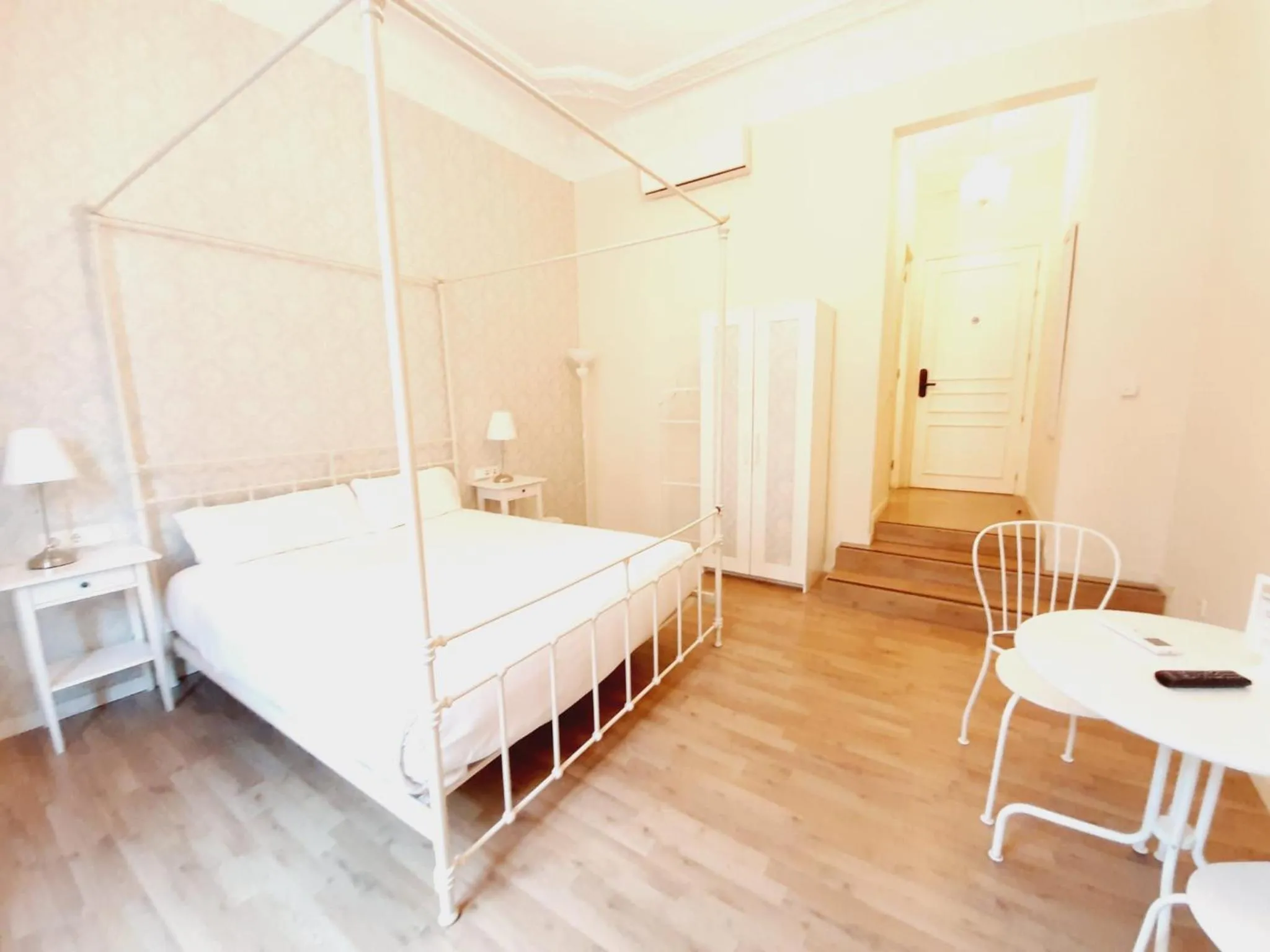 Bedroom, Bed in Lumine Luxury Suites by gaiarooms