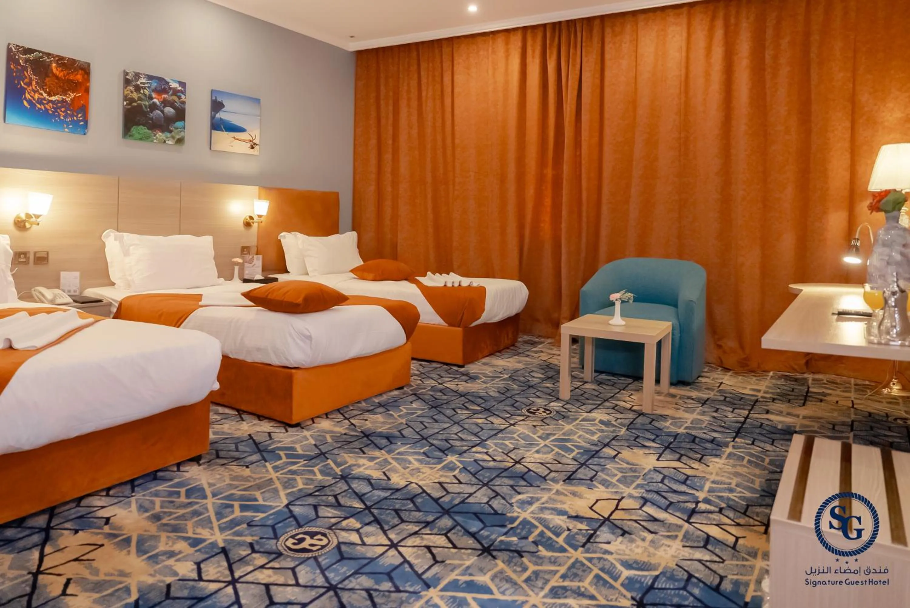 Photo of the whole room, Bed in Signature Guest Hotel فندق إمضاء النزيل الفندقية