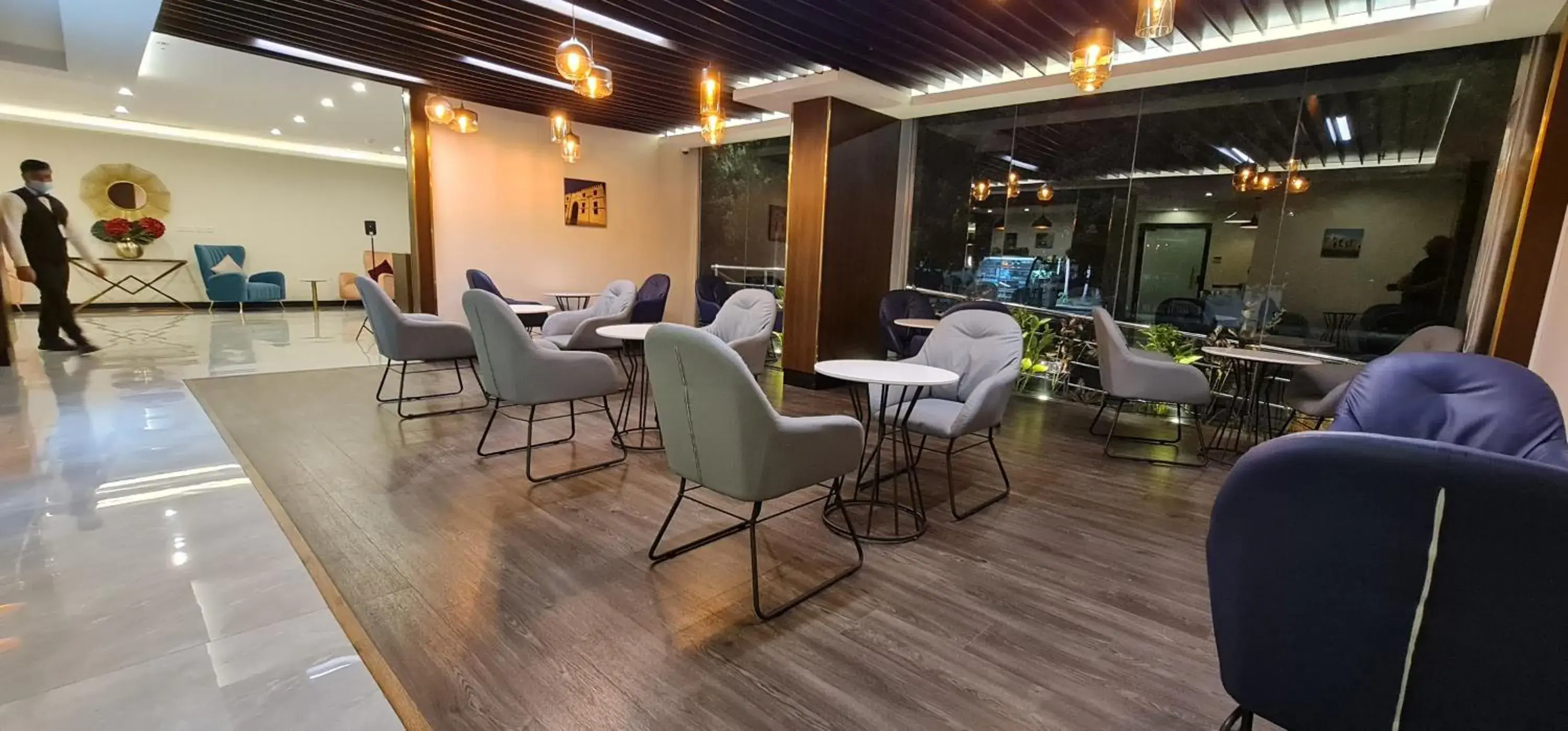 Restaurant/places to eat in Signature Guest Hotel فندق إمضاء النزيل الفندقية Restaurant/places to eat in Signature Guest Hotel فندق إمضاء النزيل الفندقية