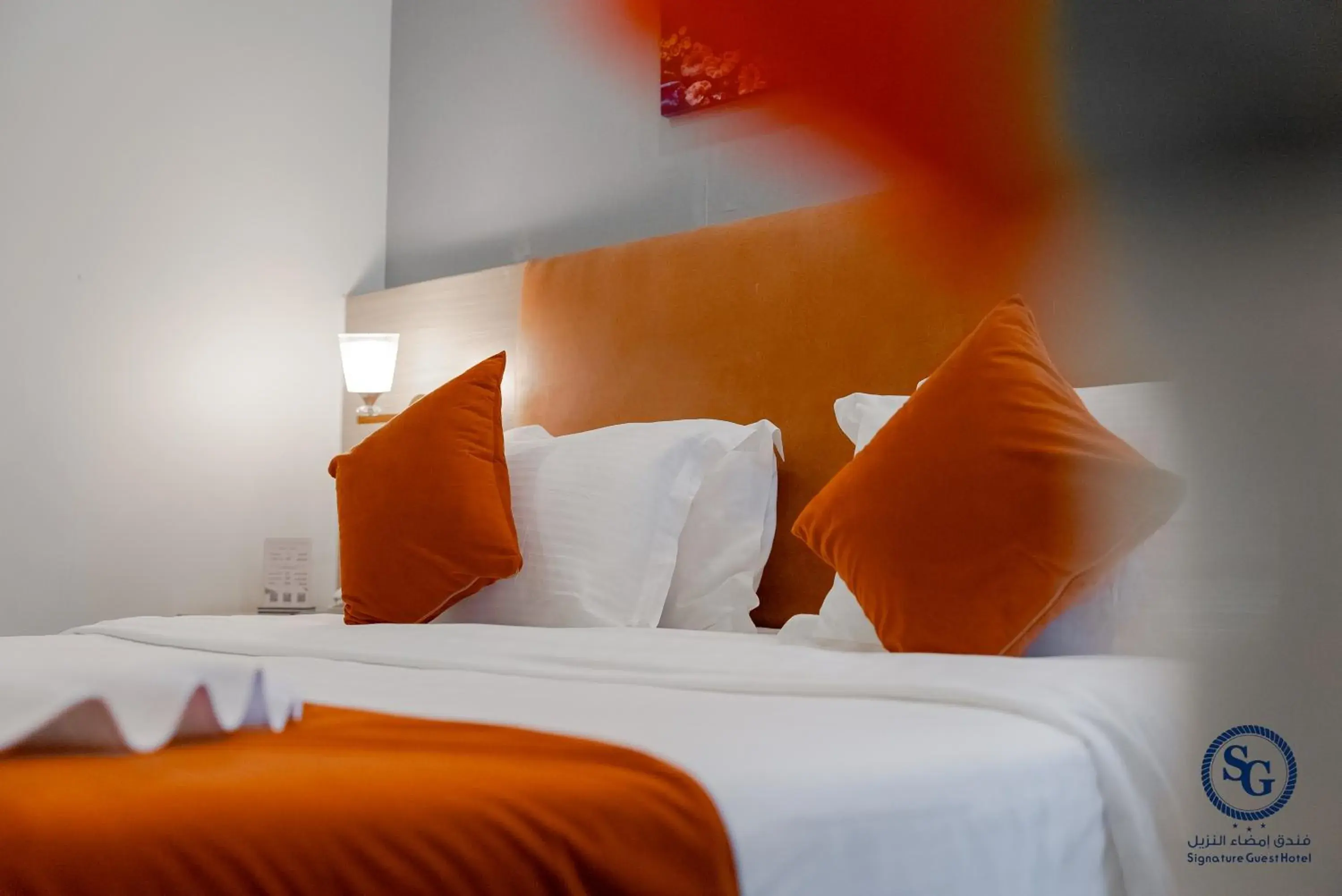 Bed in Signature Guest Hotel فندق إمضاء النزيل الفندقية Bed in Signature Guest Hotel فندق إمضاء النزيل الفندقية