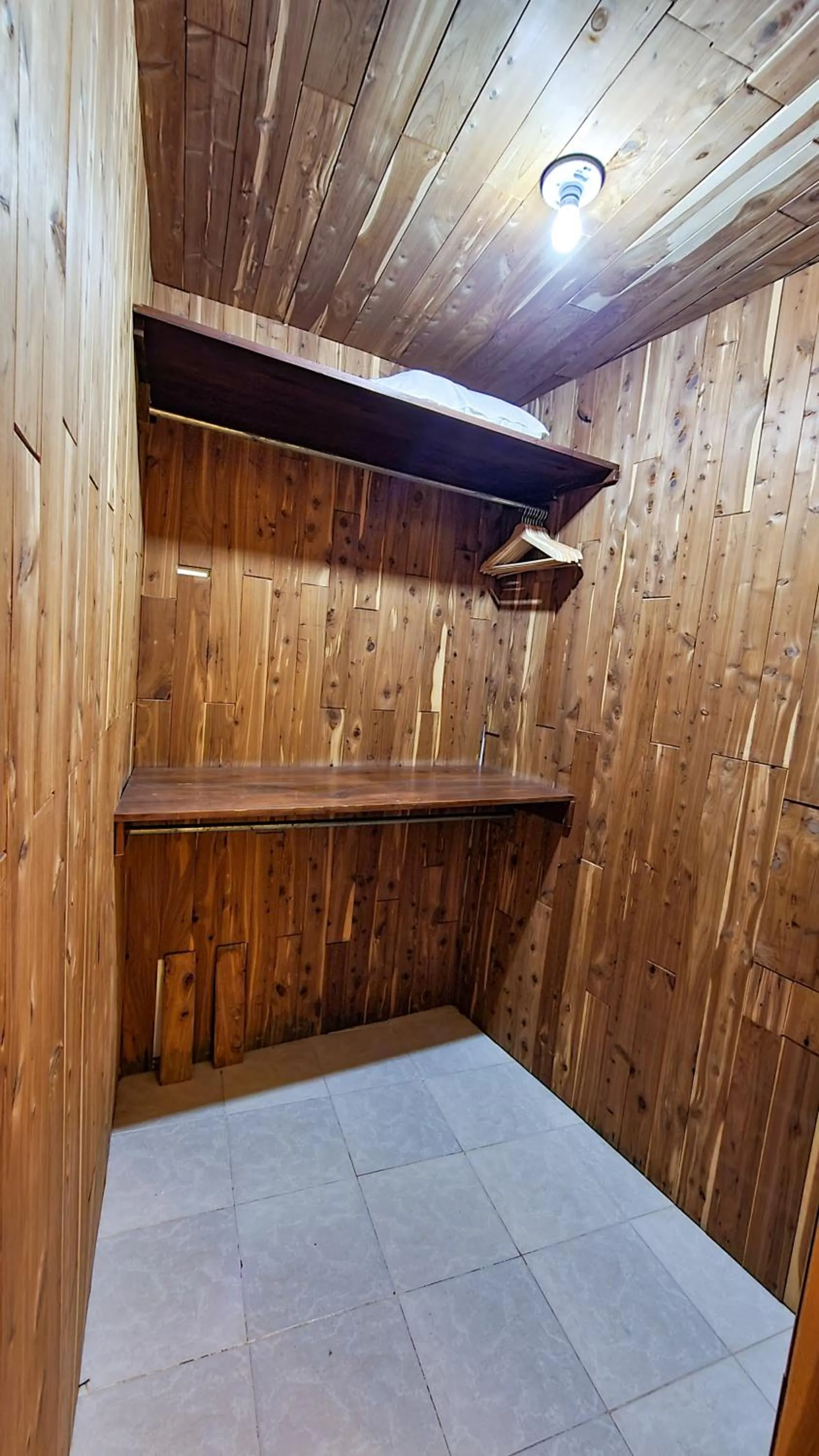 wardrobe in Tritón Hotel Boutique & Restaurant