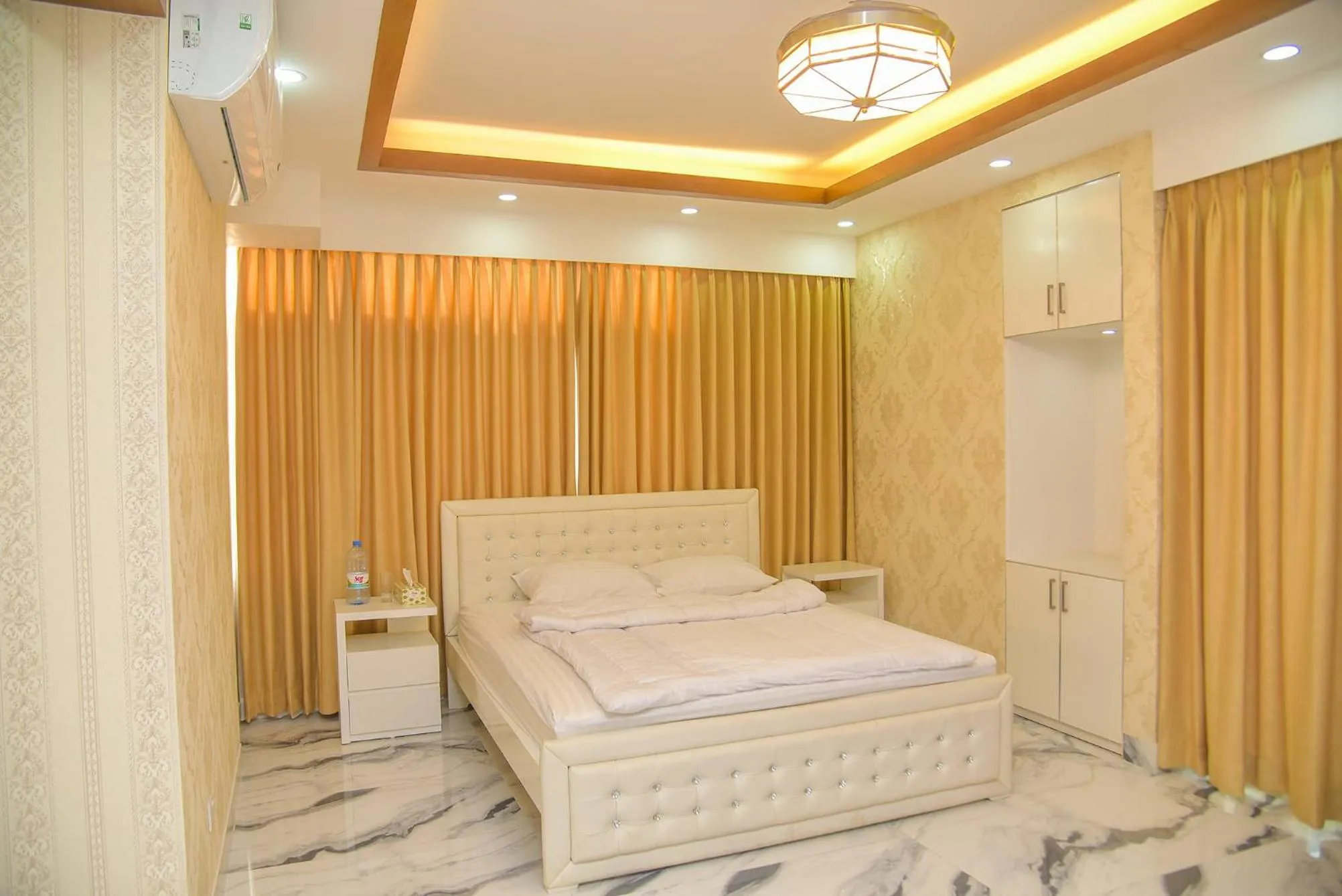 Bed in The Castle Inn