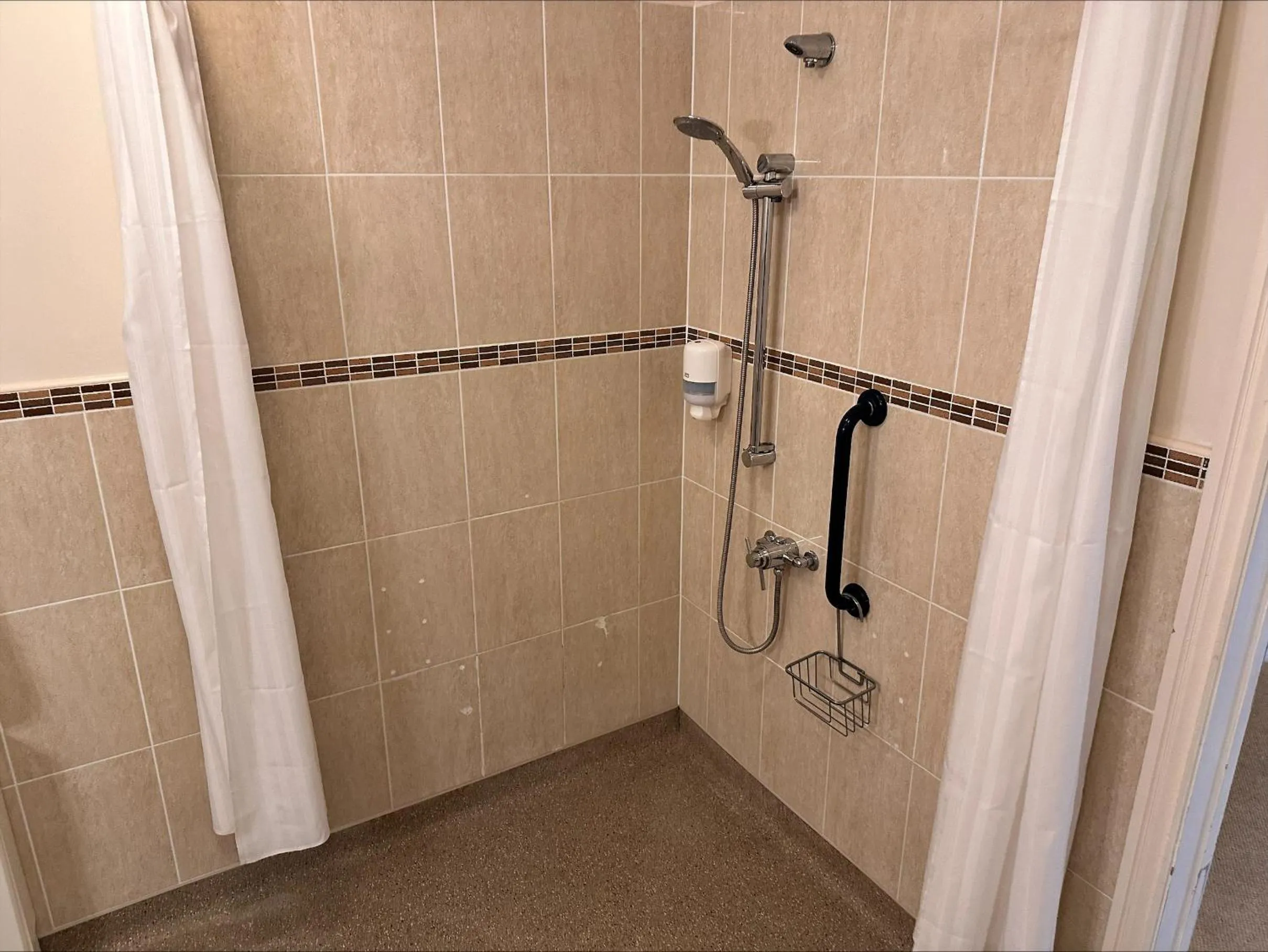 Shower in The Grove Hotel