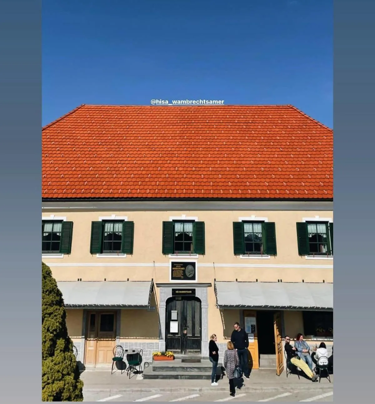 Property building in Hiša Wambrechtsamer - House Wambrechtsamer