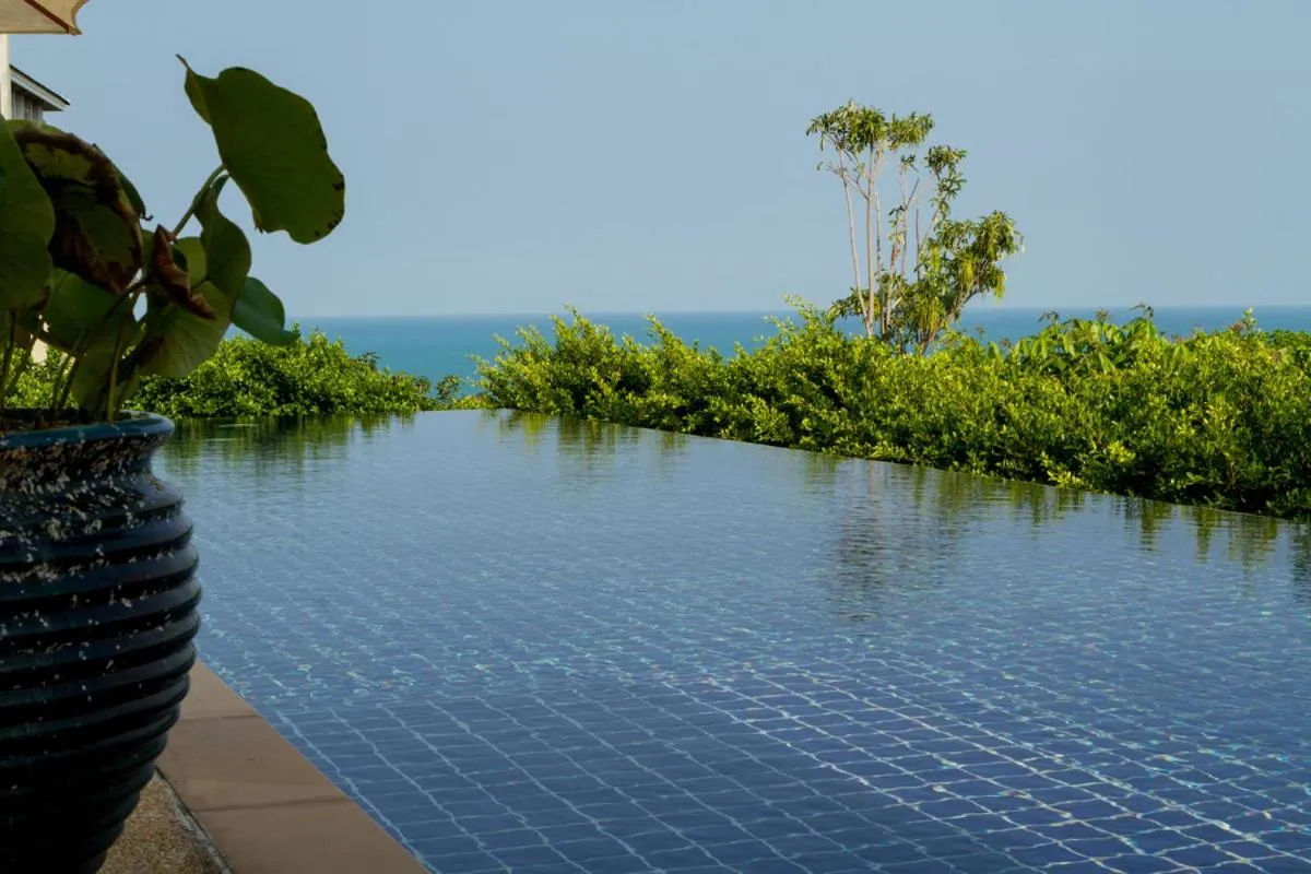 Pool view in Villa Alpha - Seaview Private Villa