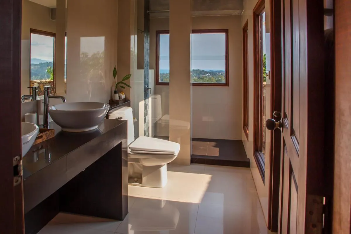 Bathroom in Villa Alpha - Seaview Private Villa