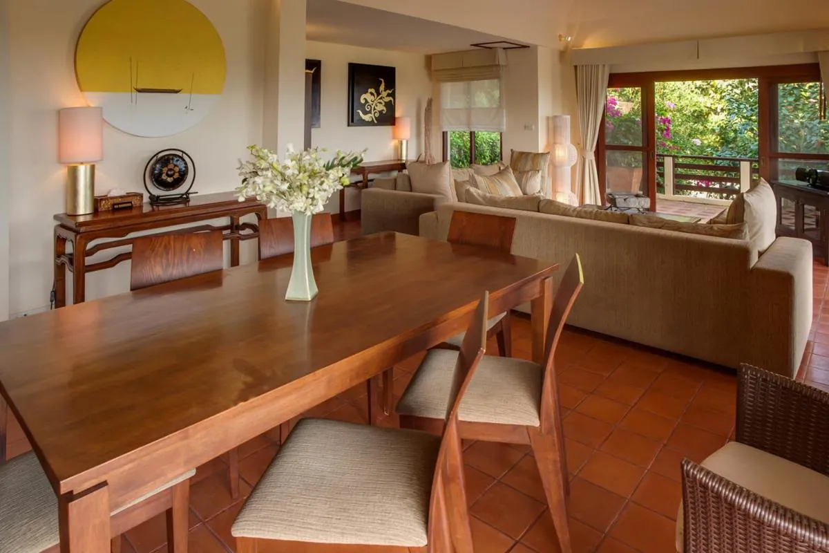 Dining area in Villa Alpha - Seaview Private Villa