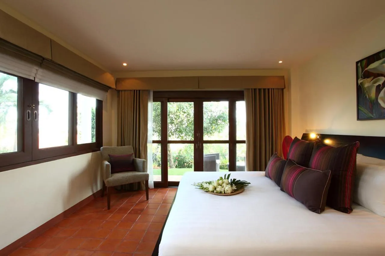 Bed in Villa Alpha - Seaview Private Villa