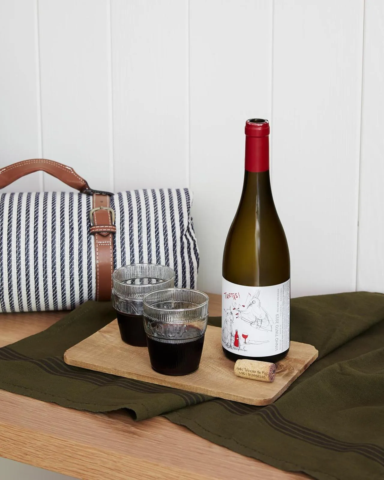 Alcoholic drinks in Somewhere Inn Calabogie