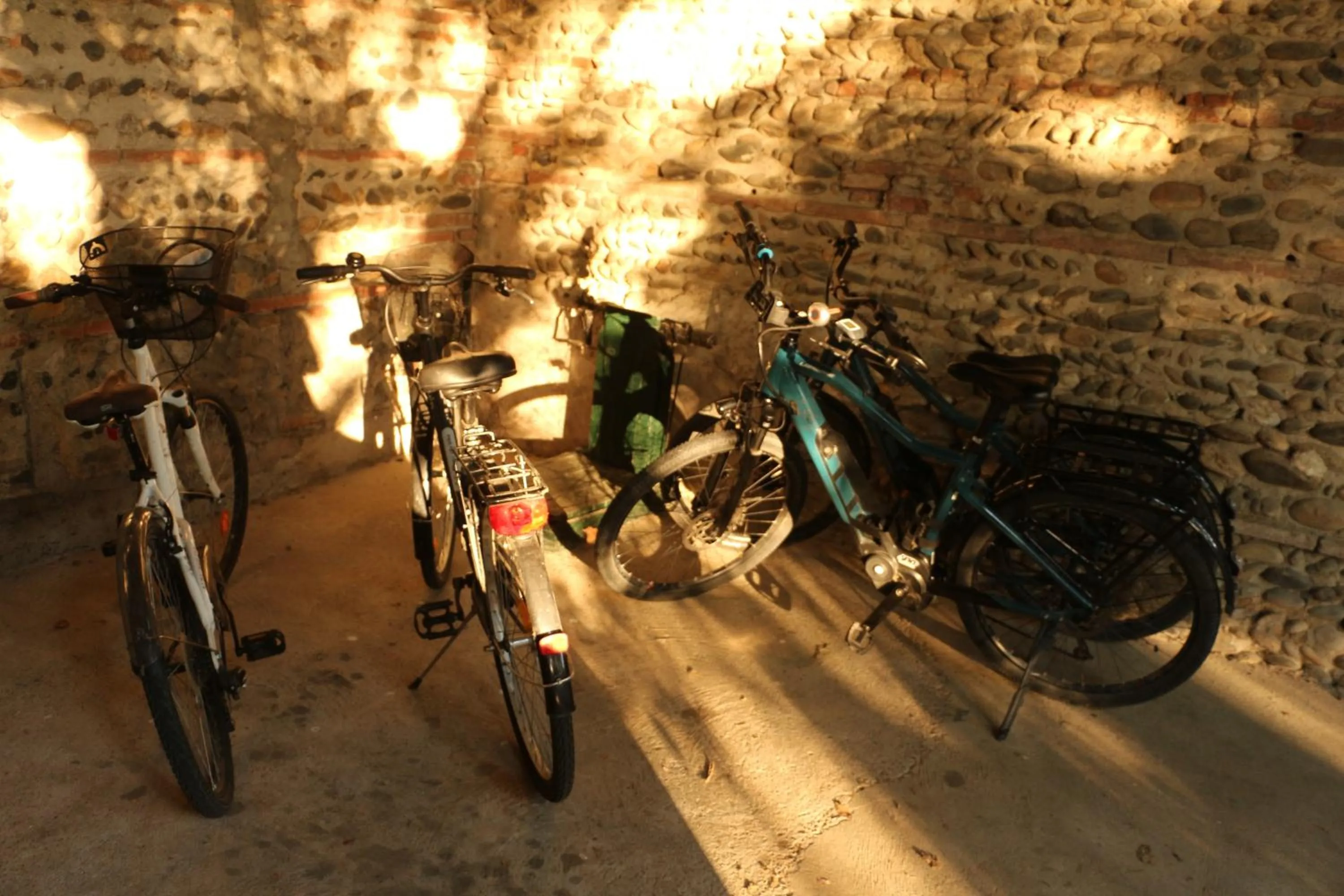 Cycling in La Closerie de l'Autan