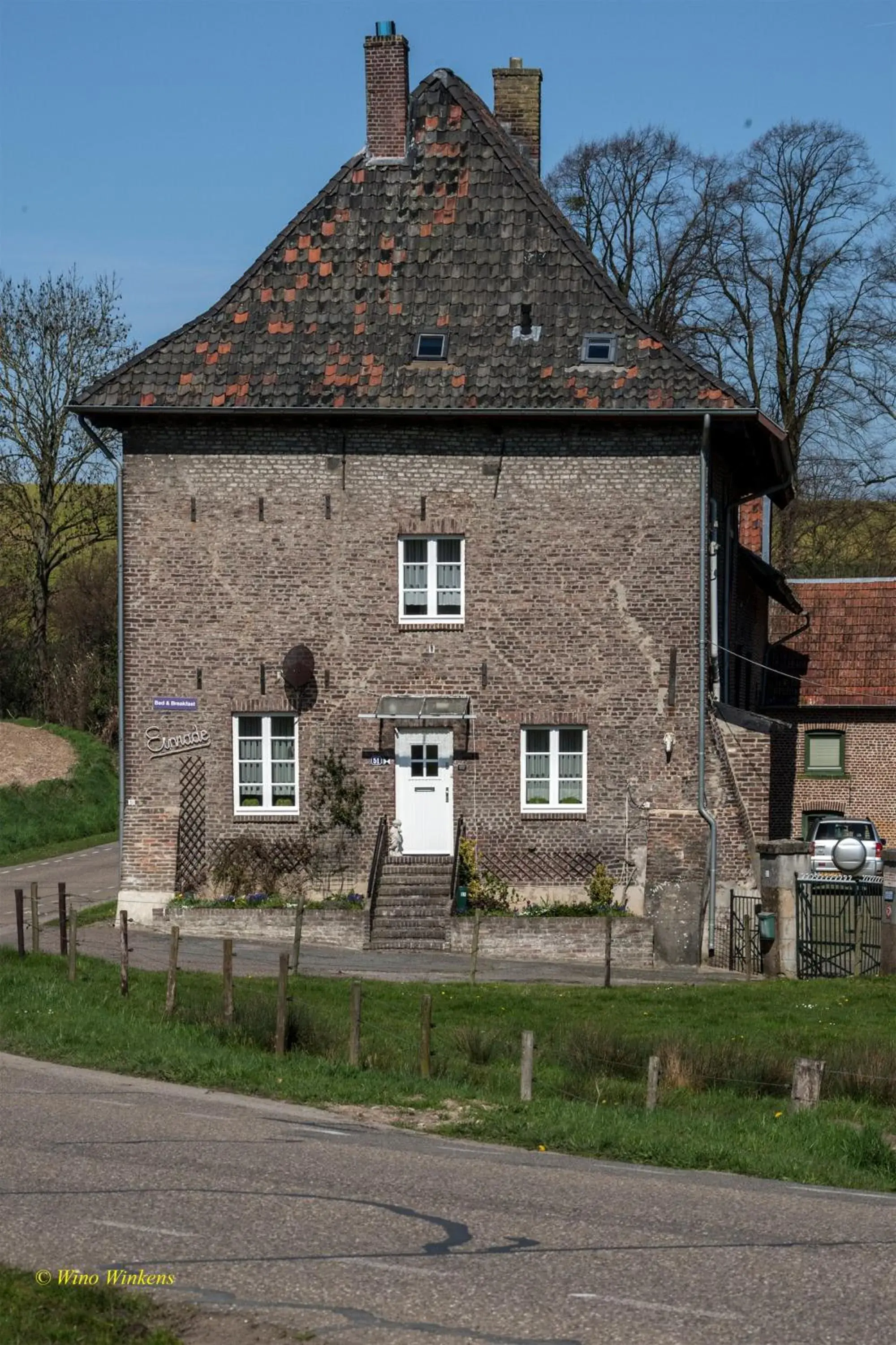 B&B Einrade B&B Einrade