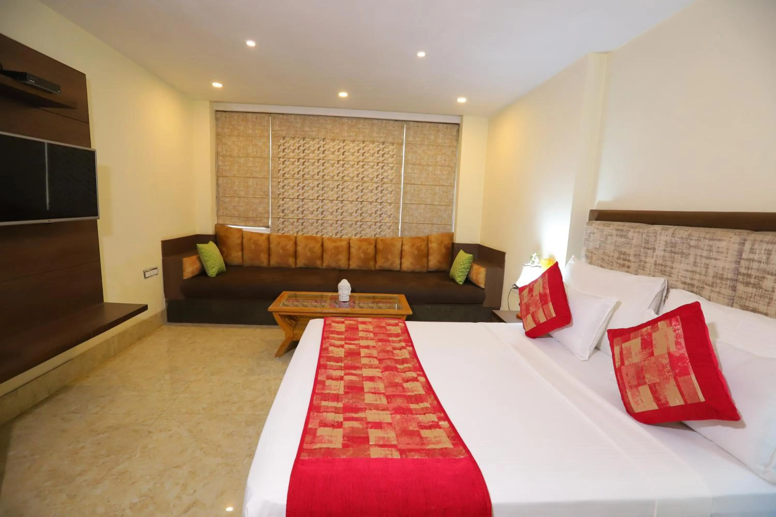 Photo of the whole room in Hotel Mayur Assam - New Delhi Railway Station