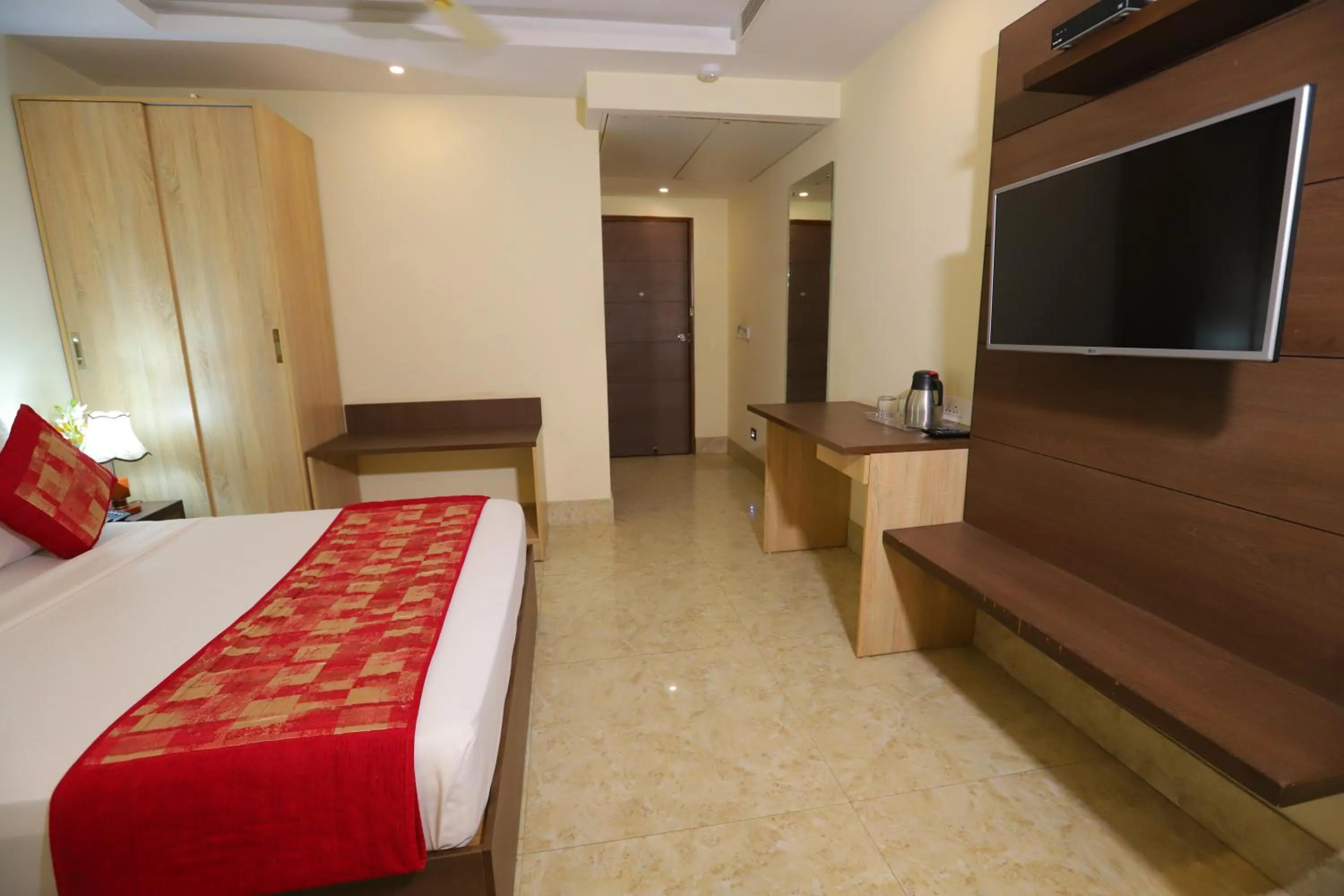 Photo of the whole room in Hotel Mayur Assam - New Delhi Railway Station