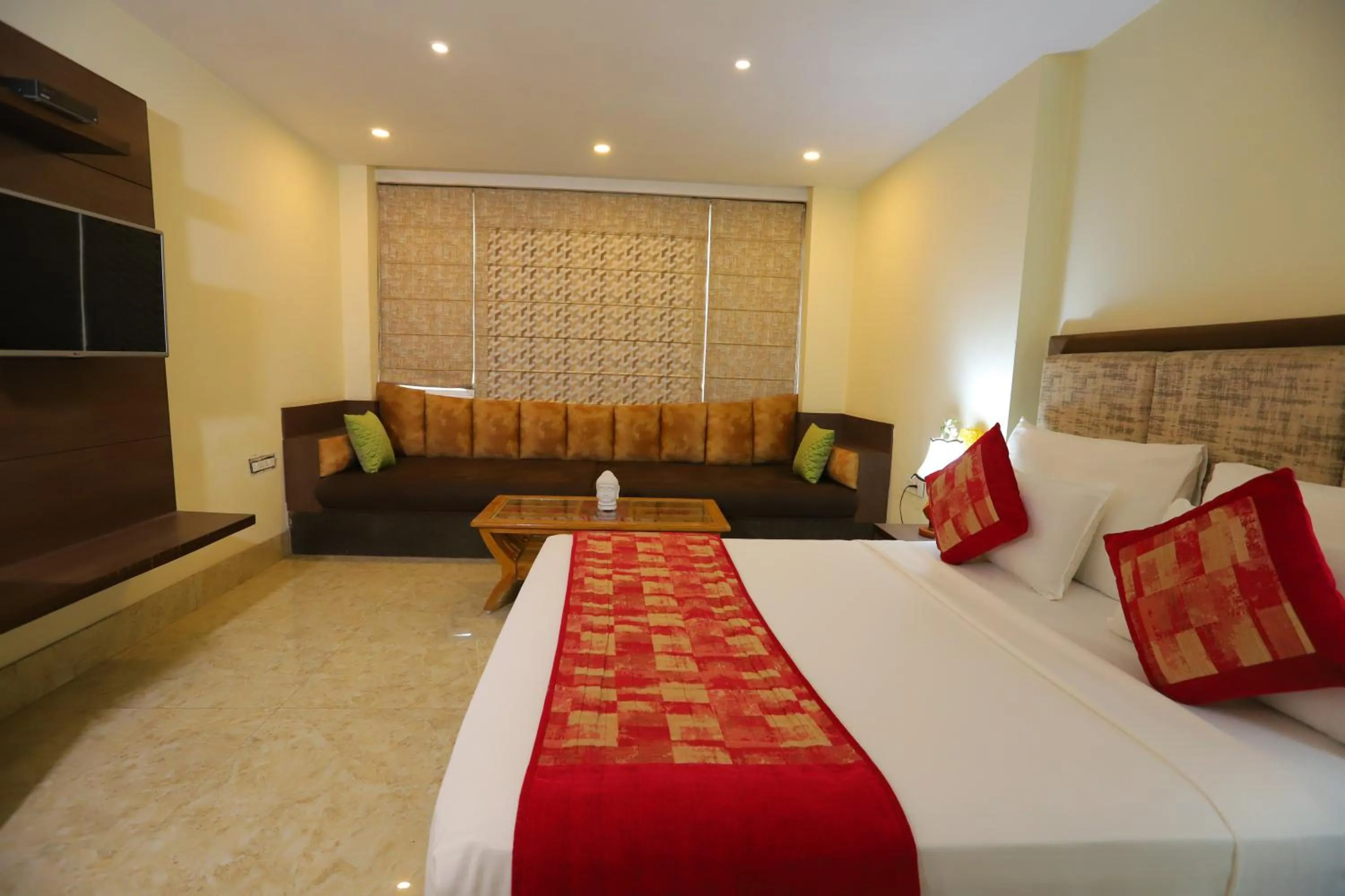 Photo of the whole room in Hotel Mayur Assam - New Delhi Railway Station