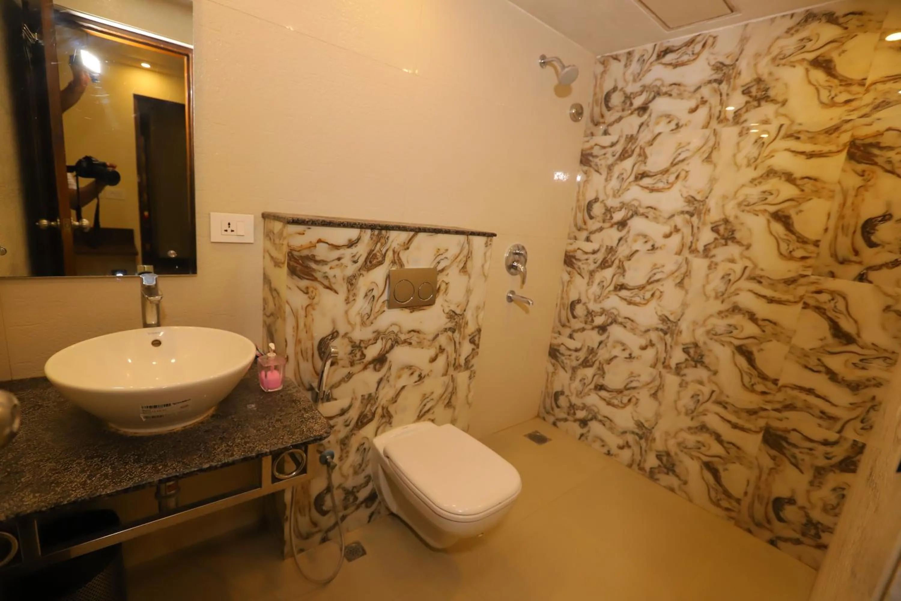 Bathroom in Hotel Mayur Assam - New Delhi Railway Station