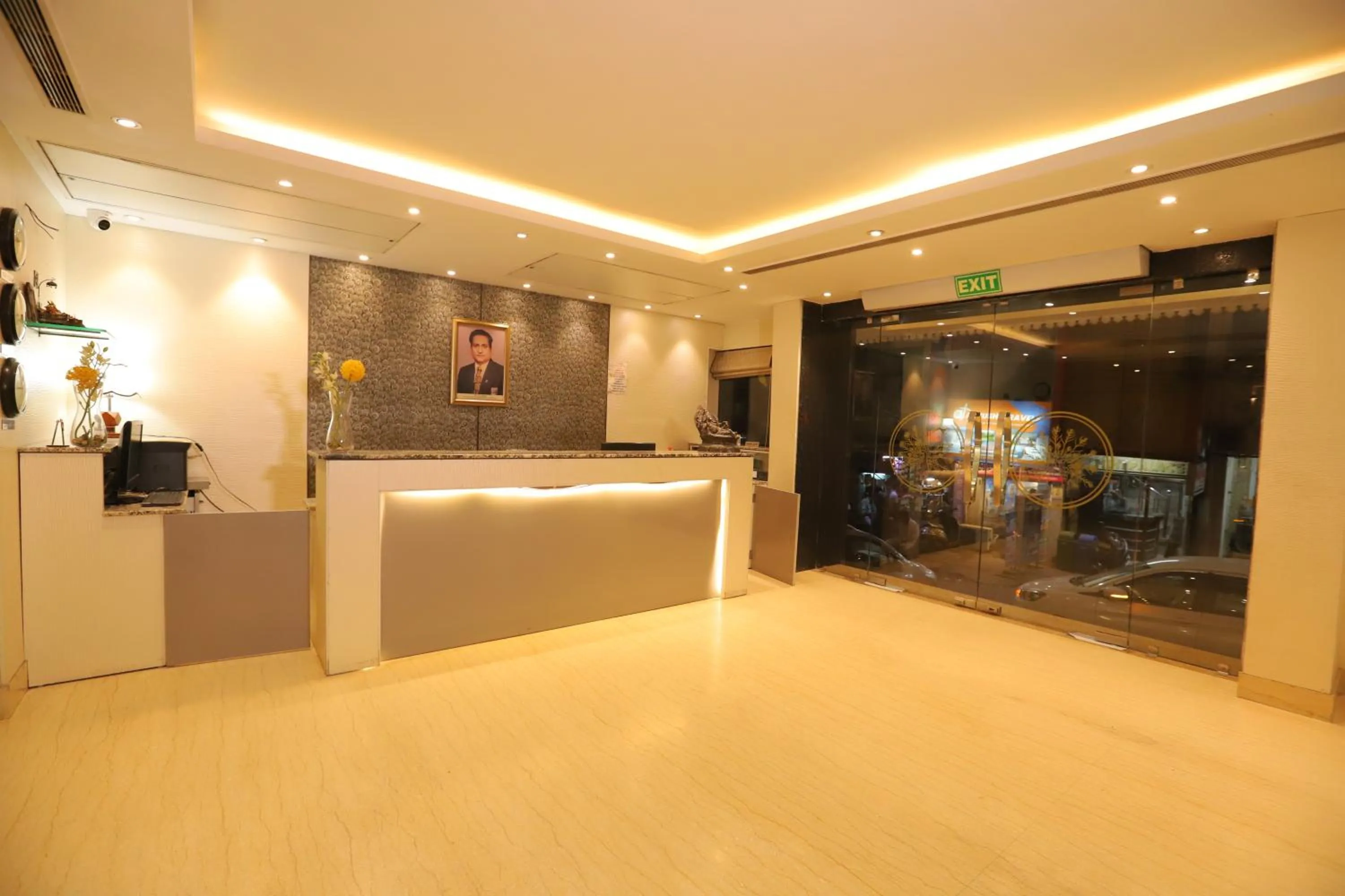 Lobby or reception in Hotel Mayur Assam - New Delhi Railway Station