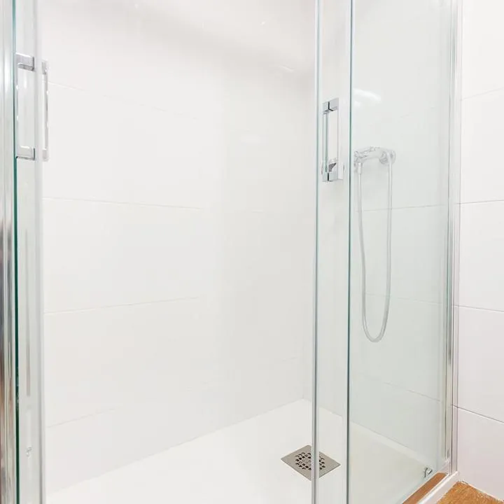 Bathroom in Hotel Prada.