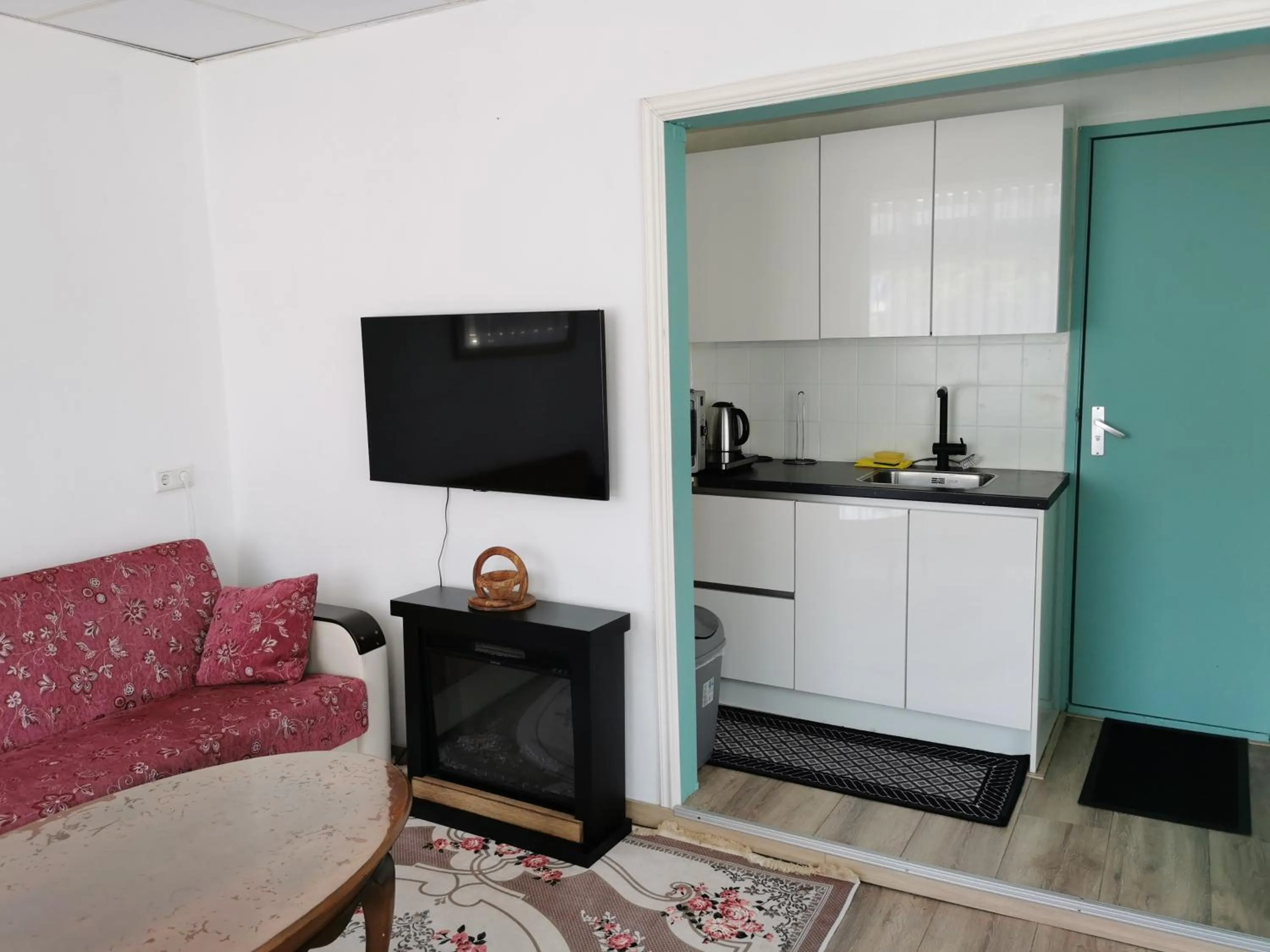 Kitchen or kitchenette in Studio Huzur