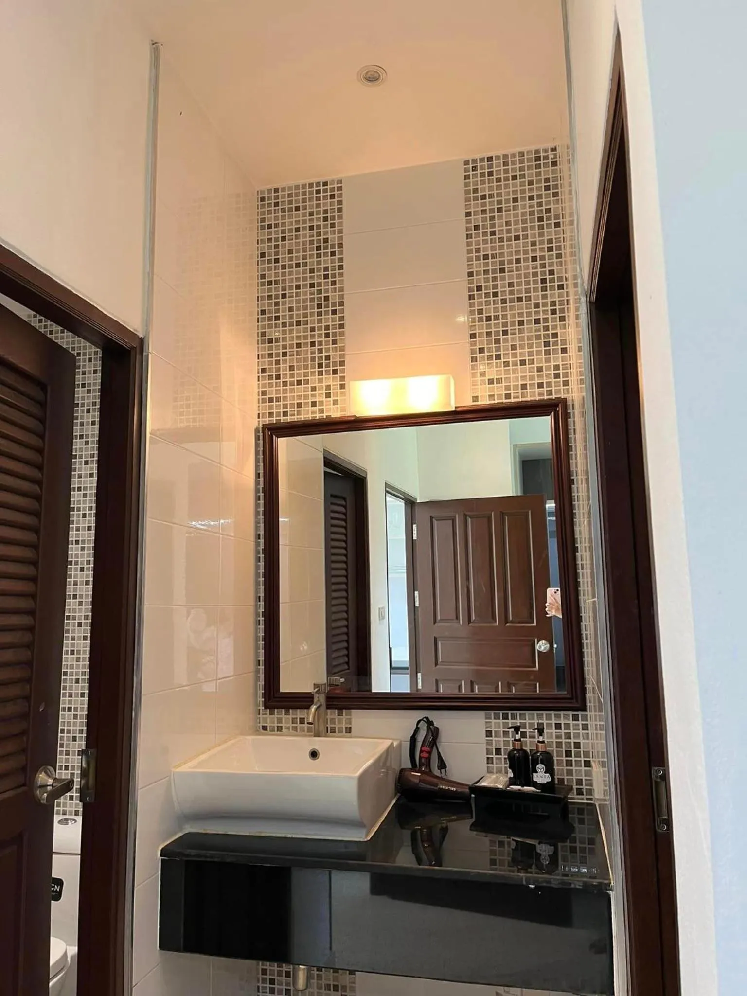 Bathroom in Lanta Sport Resort