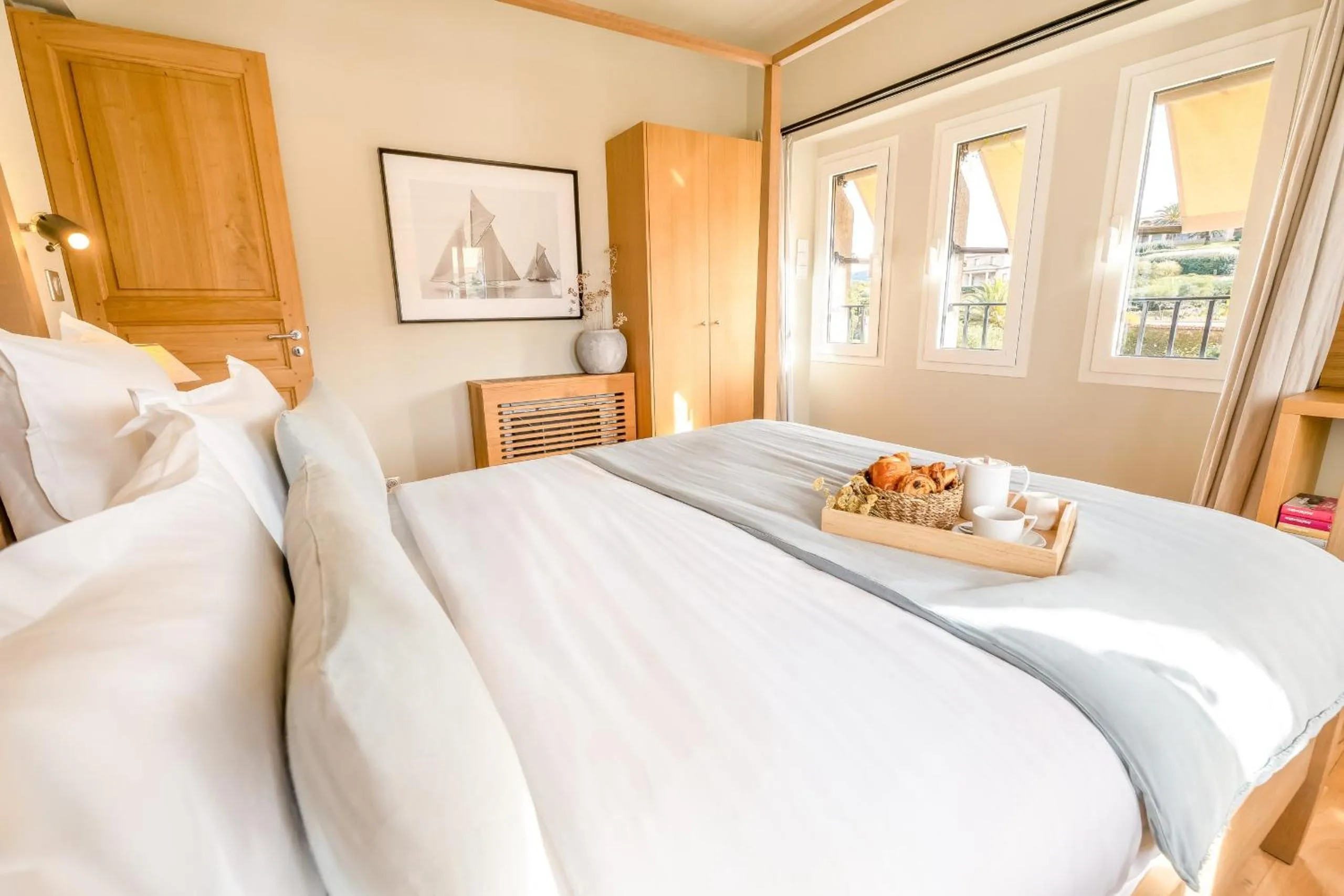 Bed in Boutique hôtel Château Rouher