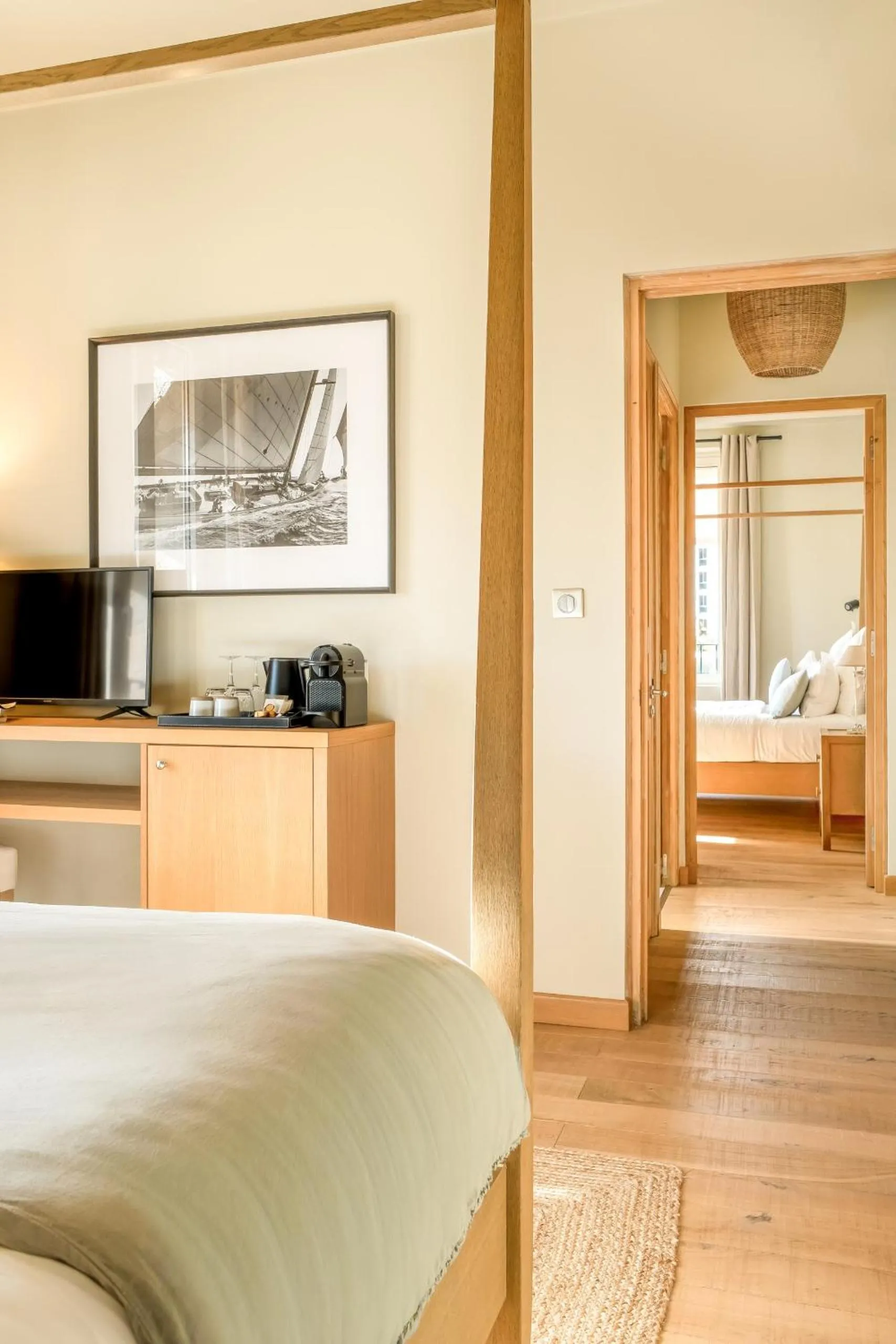 Bed in Boutique hôtel Château Rouher