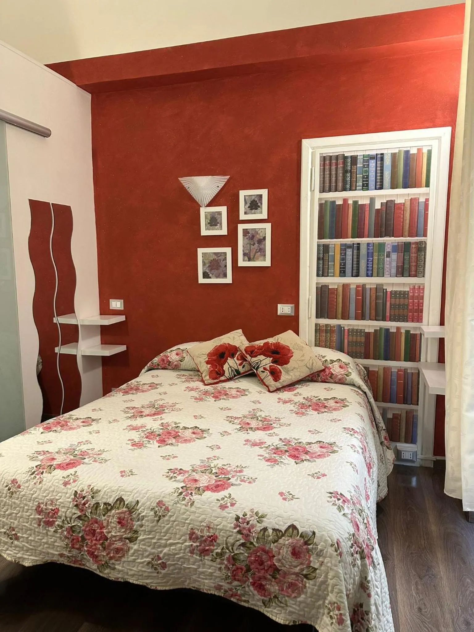 Bed in Marcelina vaticans rooms