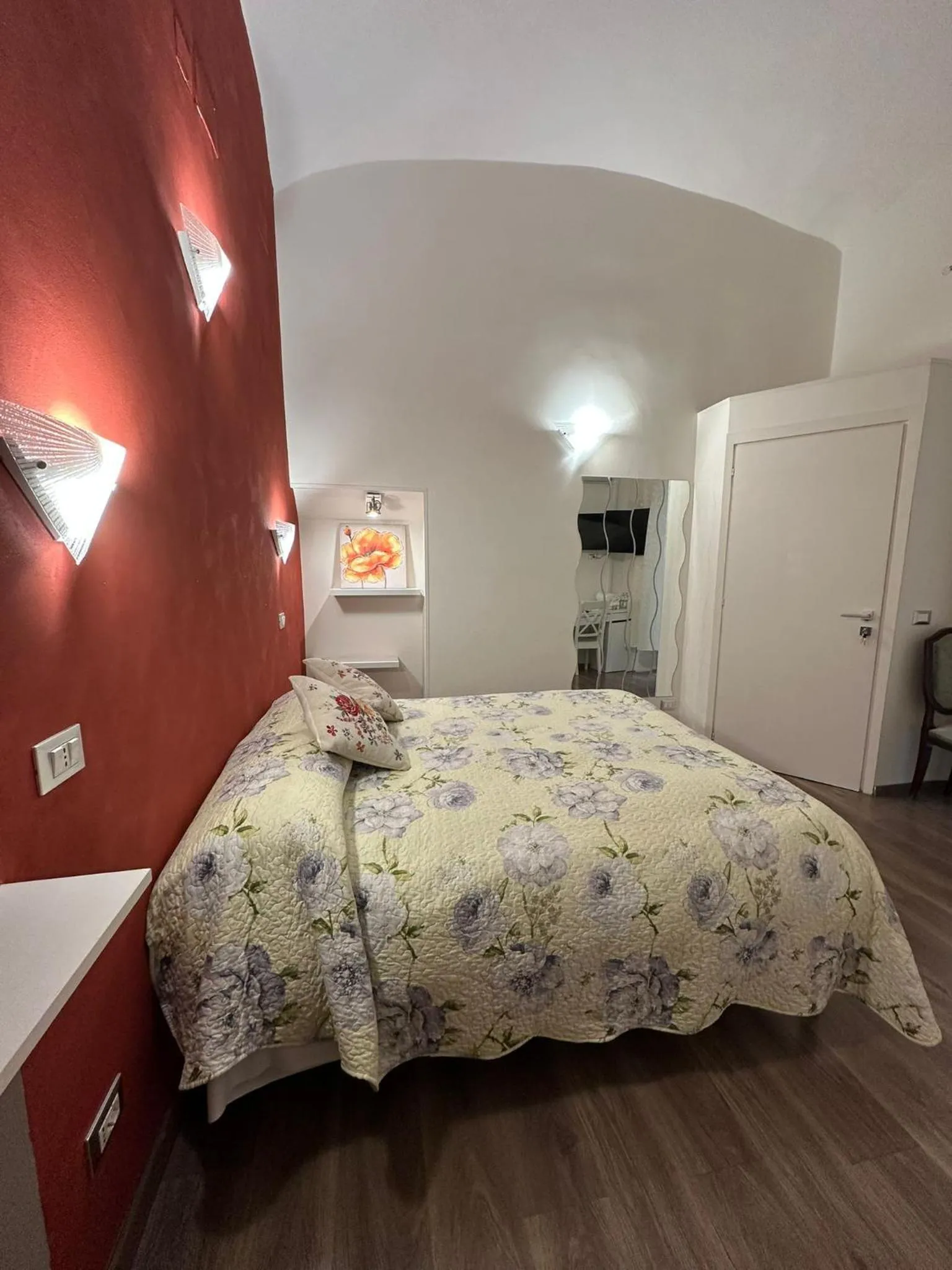 Bed in Marcelina vaticans rooms