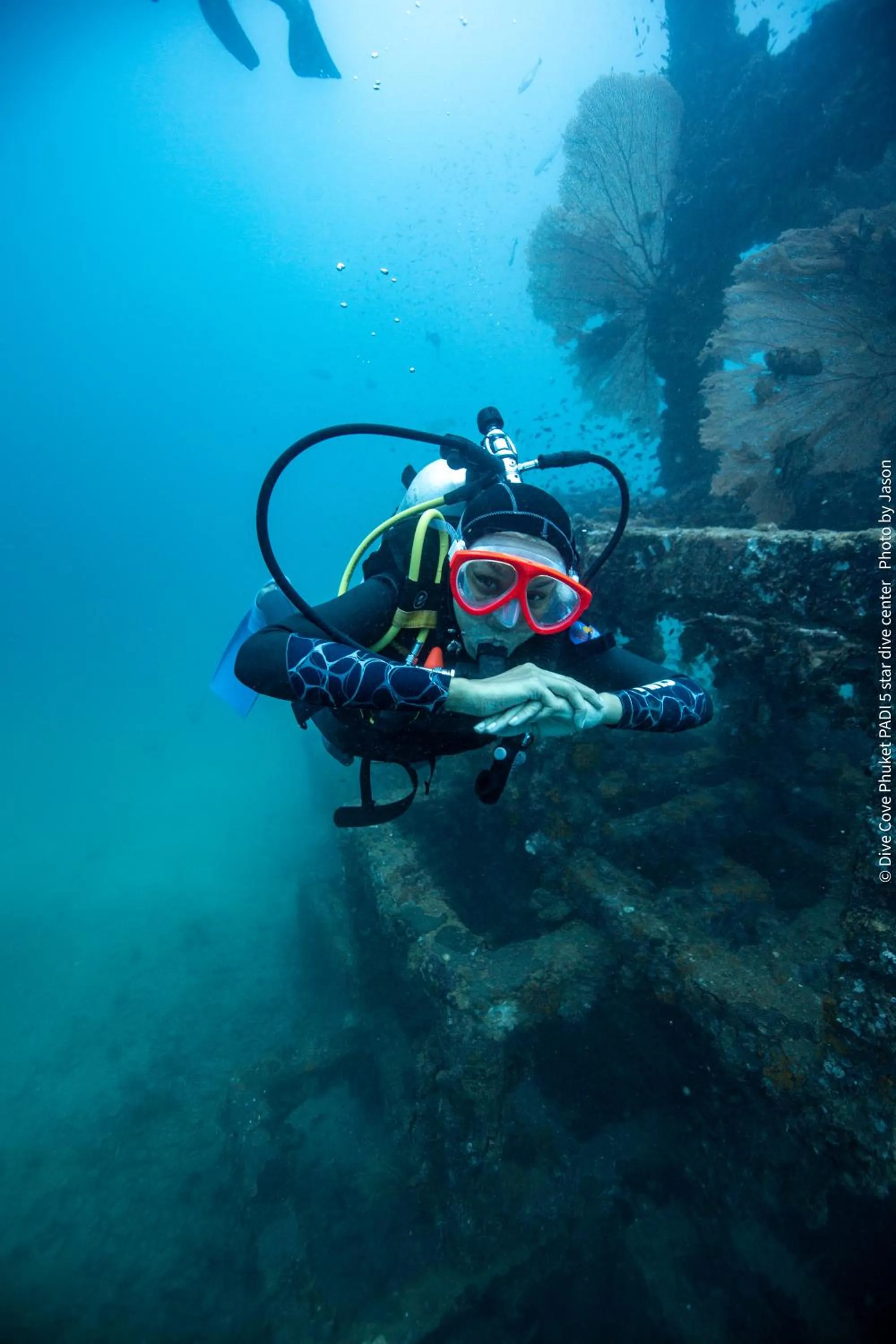 Diving in Lucky Sun Patong