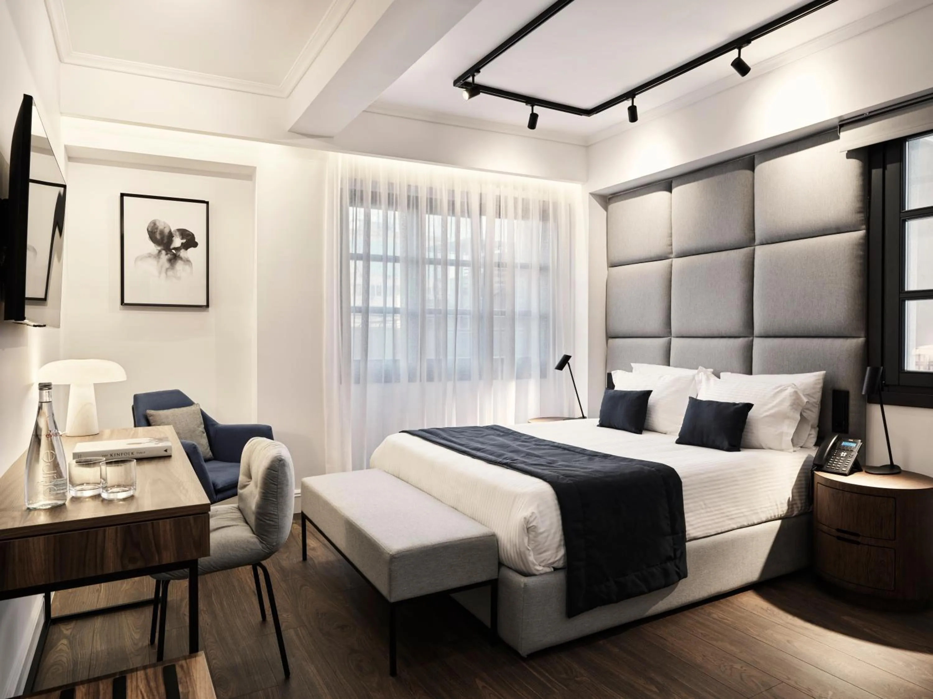 Photo of the whole room, Bed in Vanoro Hotel