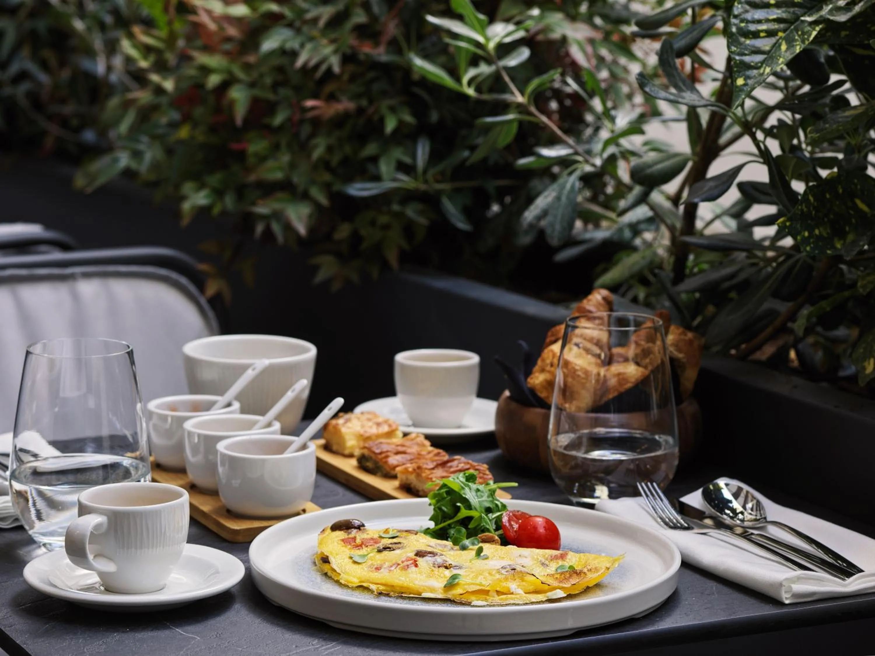 Restaurant/places to eat in Vanoro Hotel