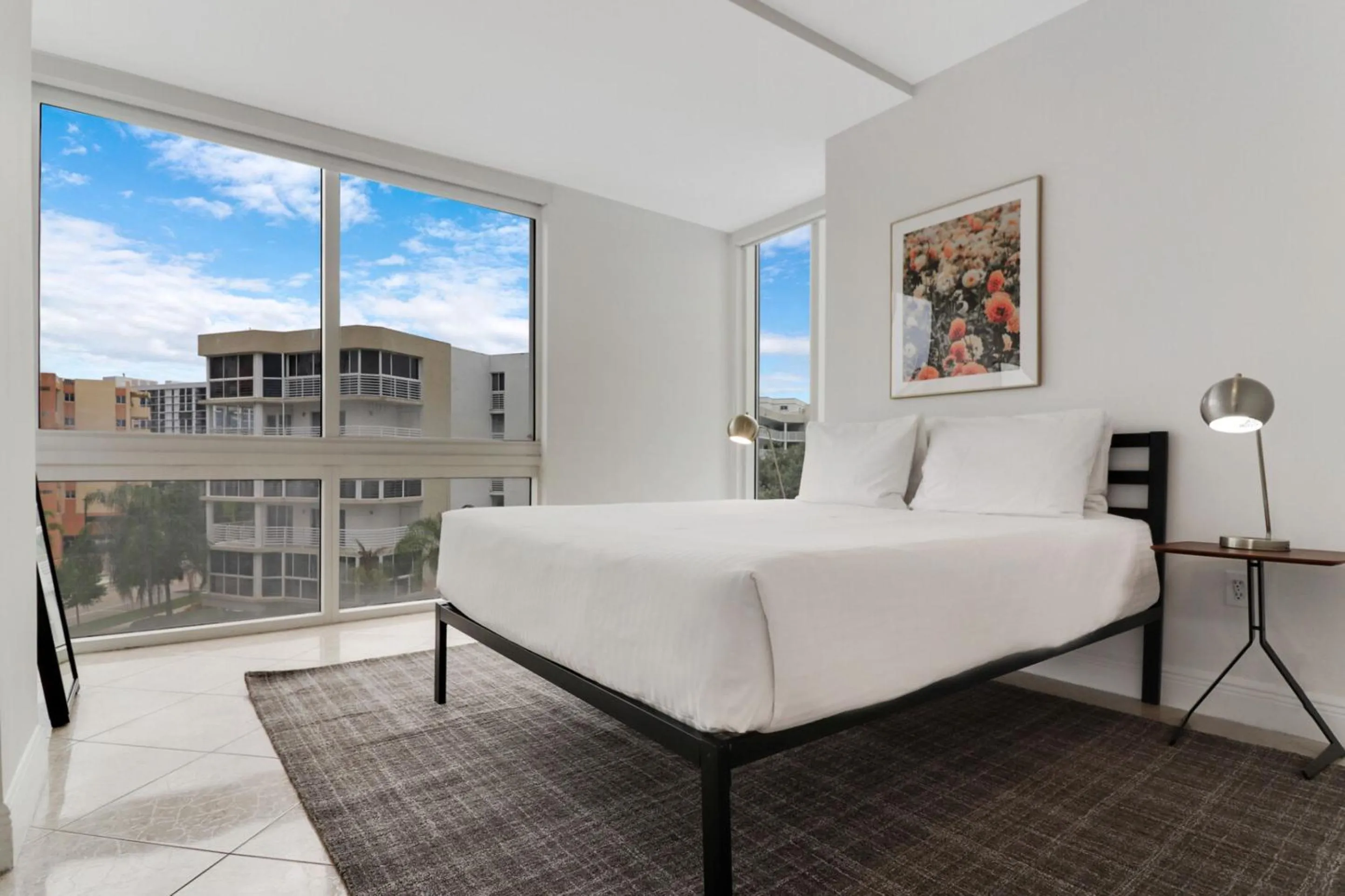 Bed in Roami at Sunny Isles