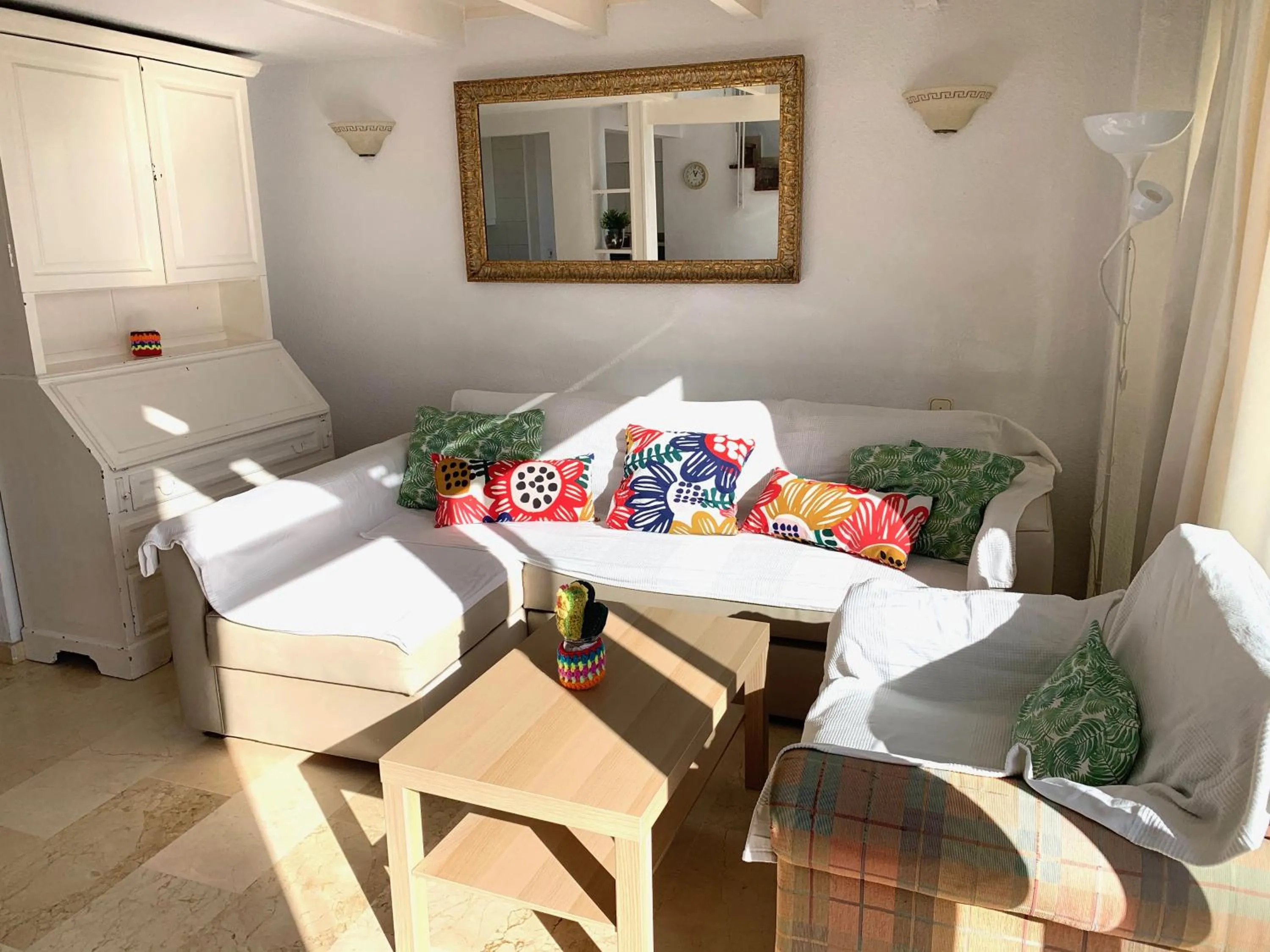 Living room in Skol Apartments Marbella