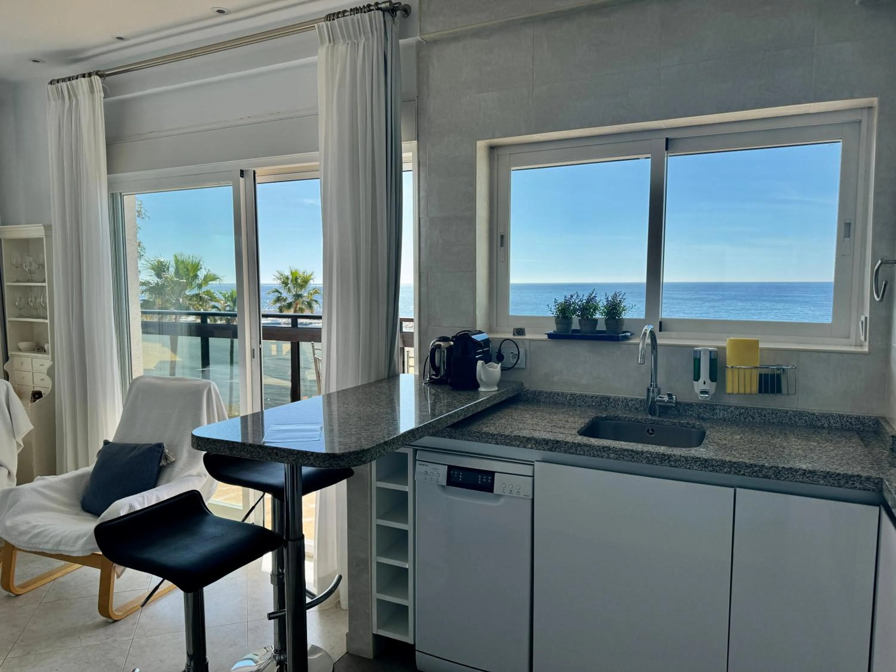 Skol Apartments Marbella