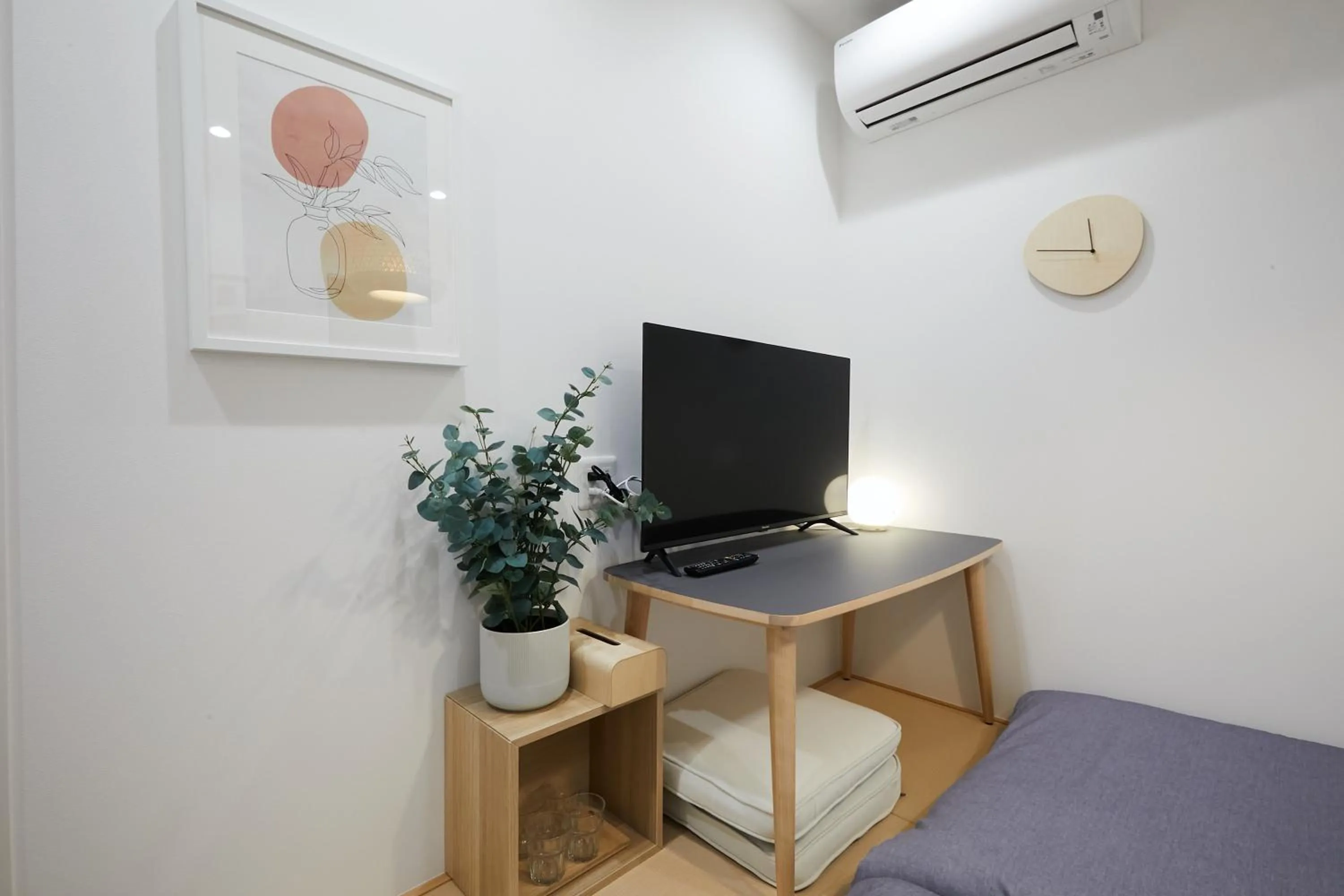 TV and multimedia in Designers Hotel Siesta