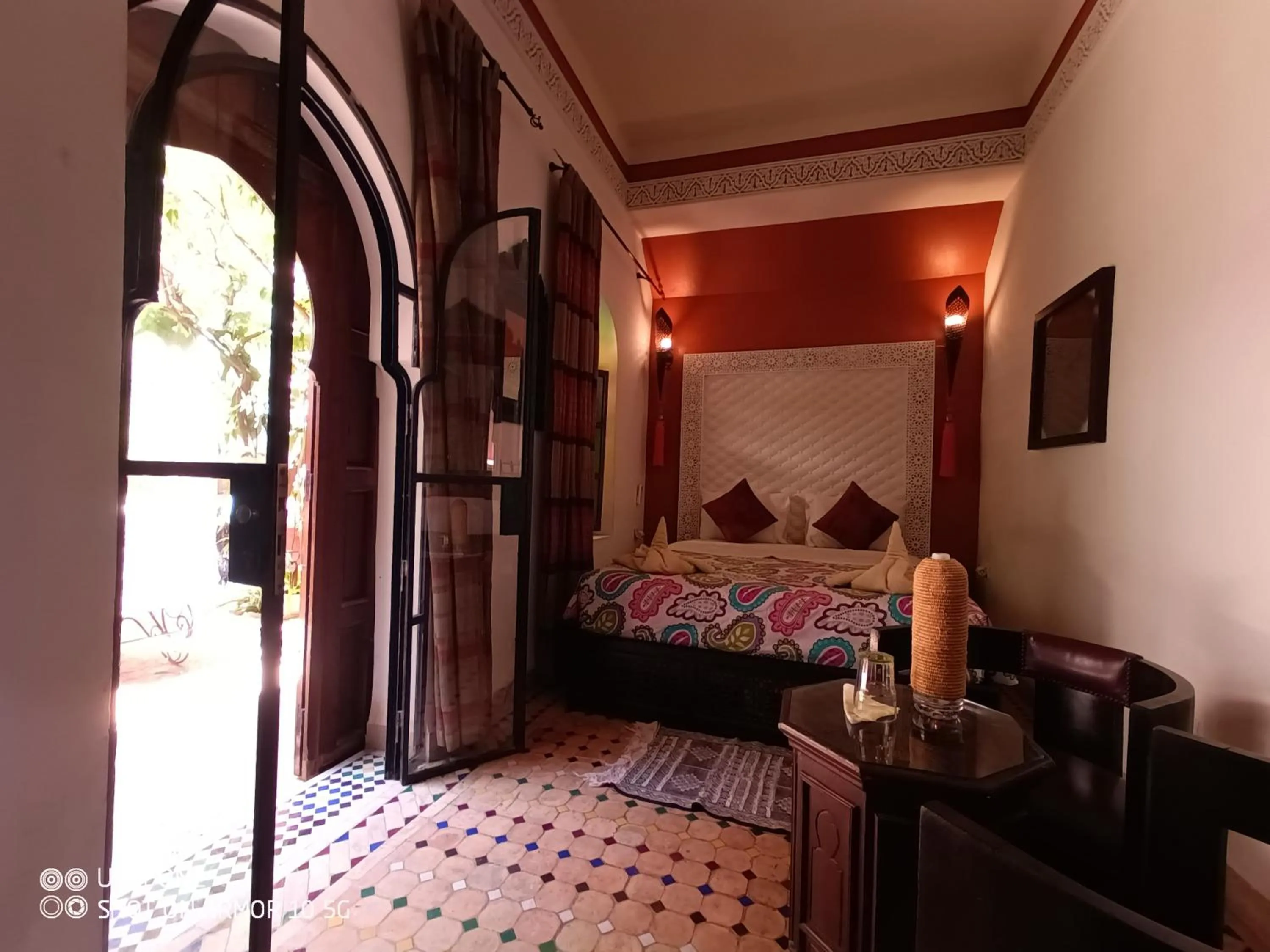 Photo of the whole room, Bed in Riad Zagouda
