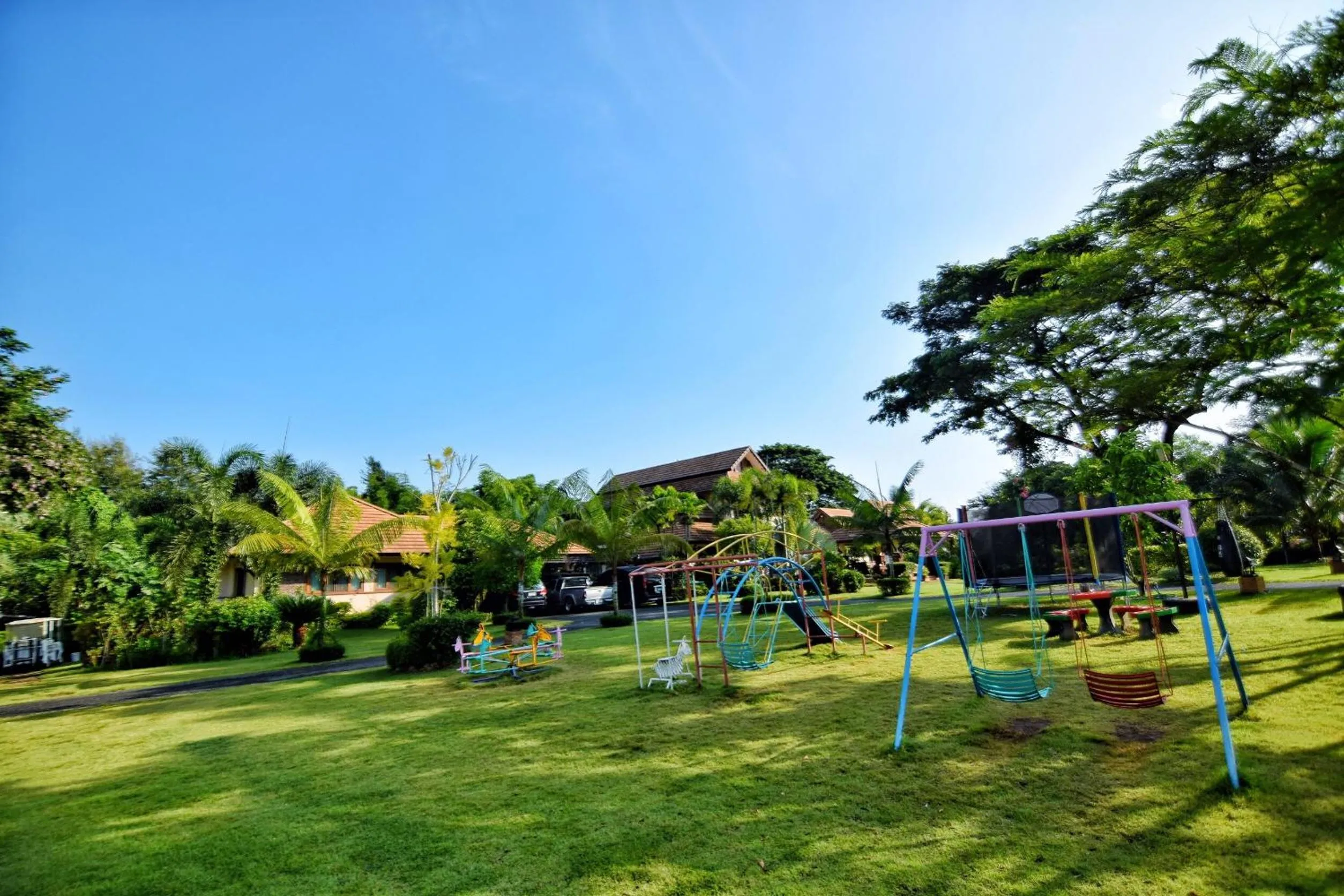 Children play ground in Papai Country Lodge SHA