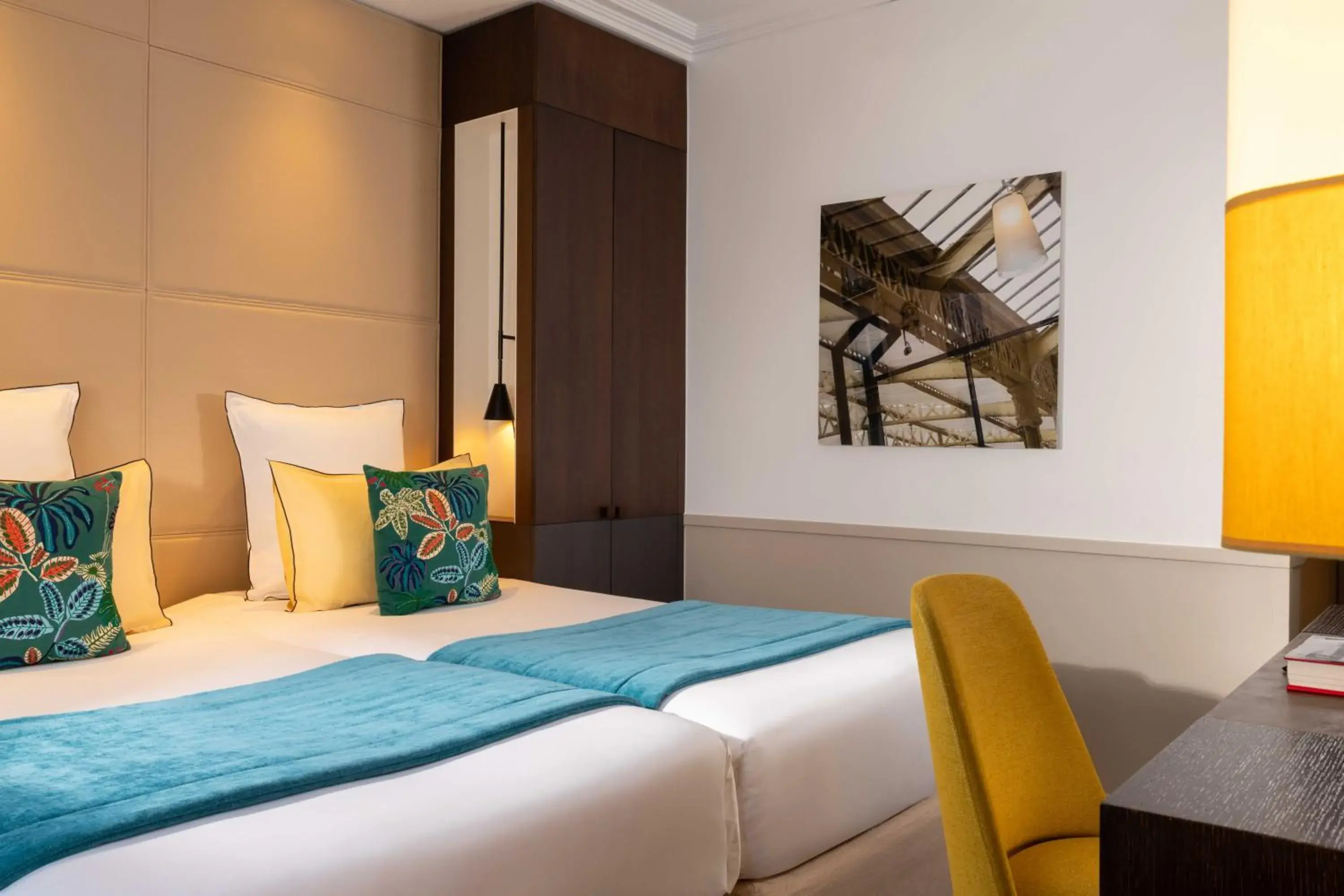 Bed in Hotel Villa Saxe Eiffel Bed in Hotel Villa Saxe Eiffel