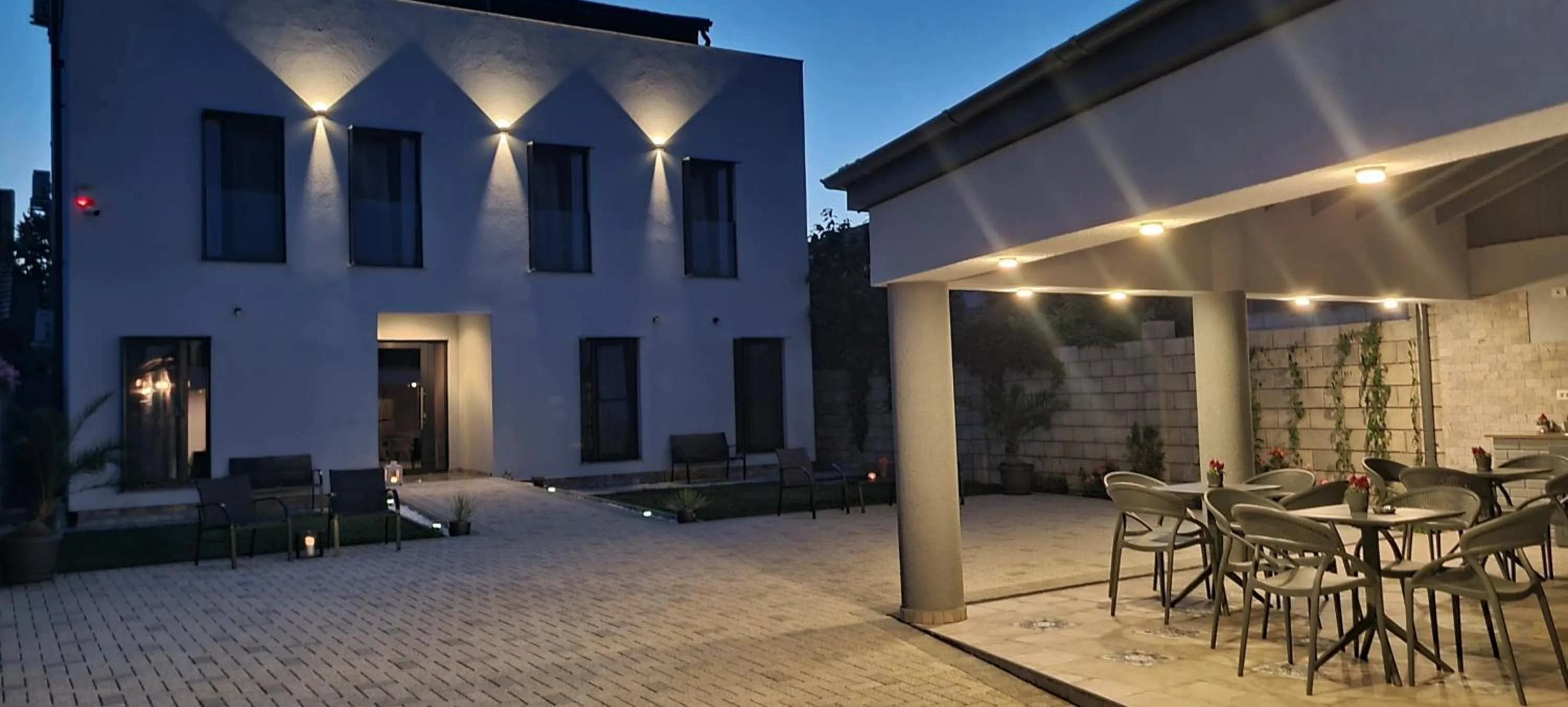 Property building in CHG Boutique