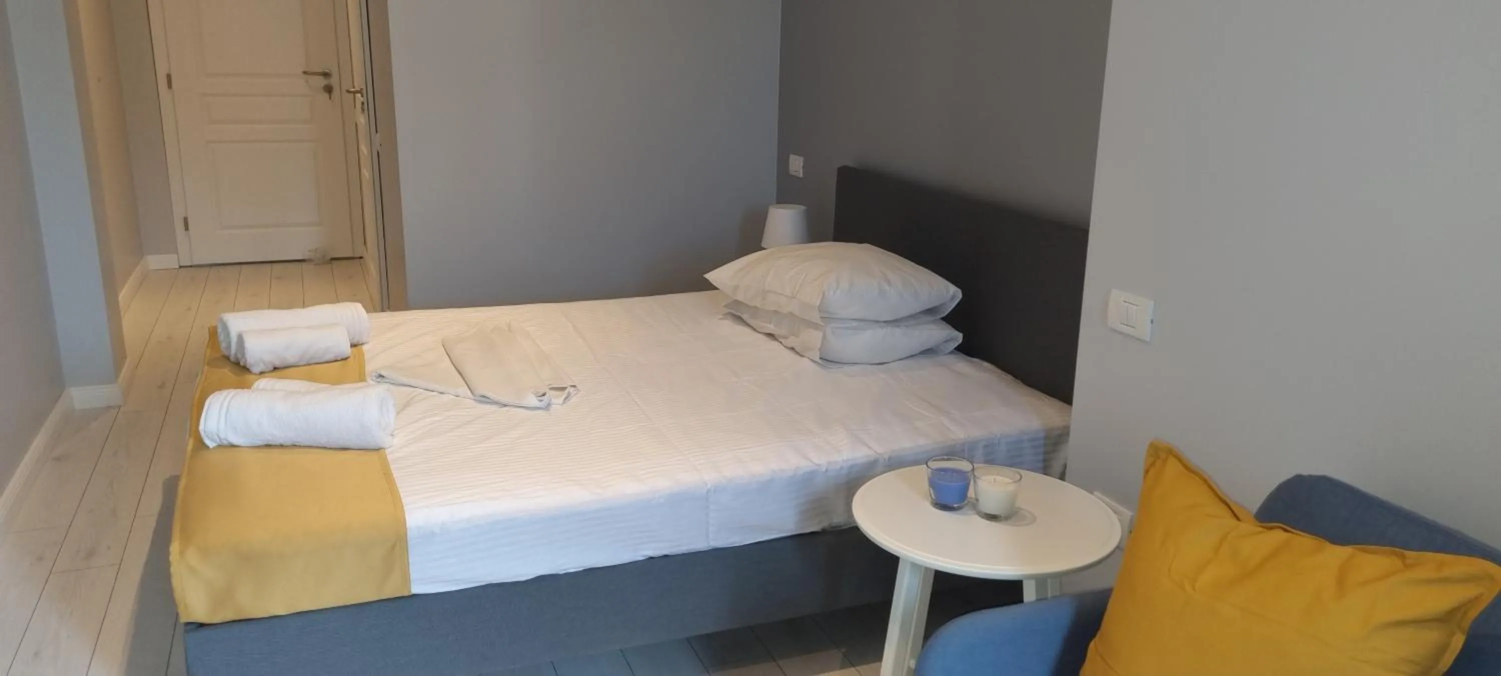 Bedroom, Bed in CHG Boutique