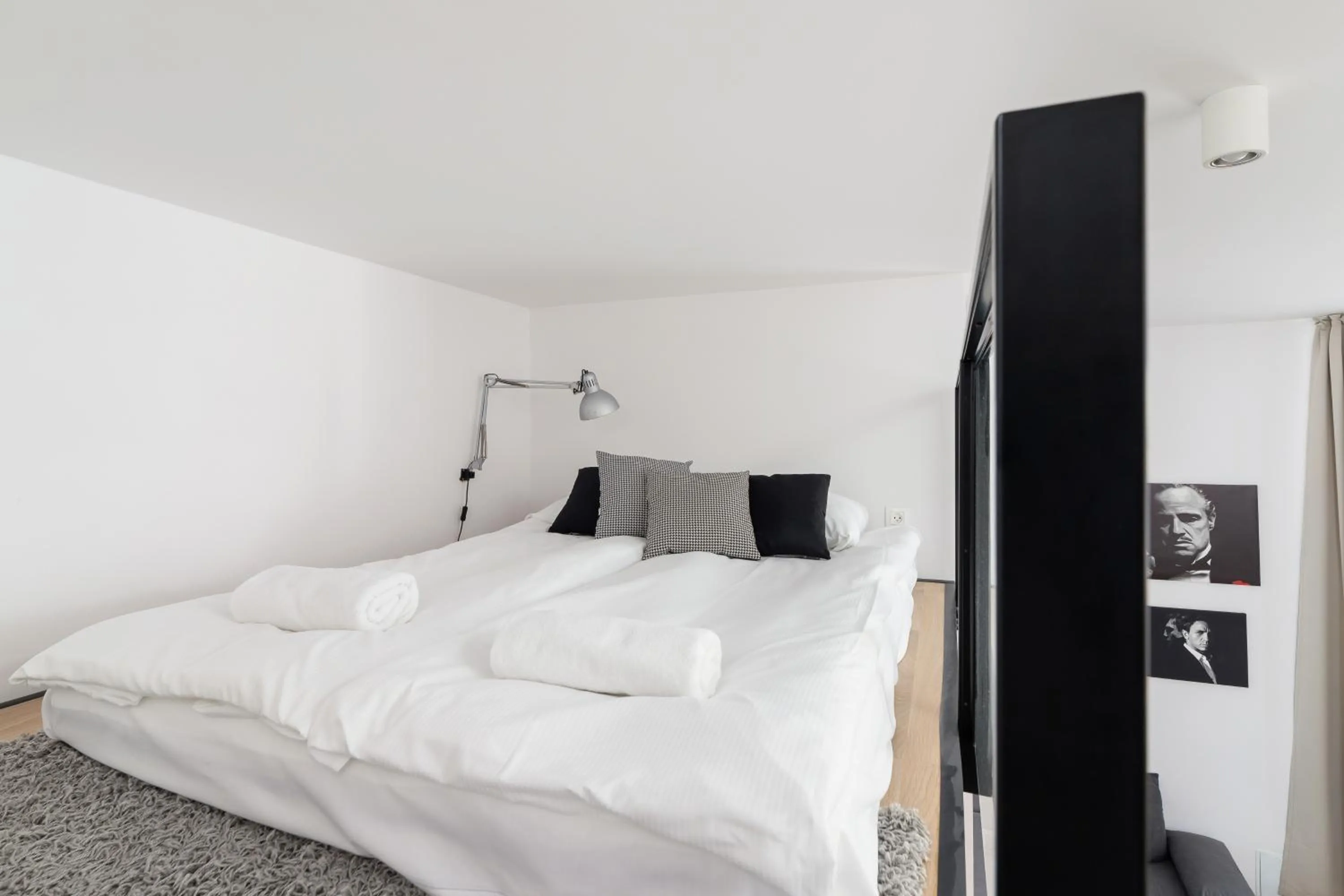 Bed in Apartments Dietla Cracow by Noclegi Renters