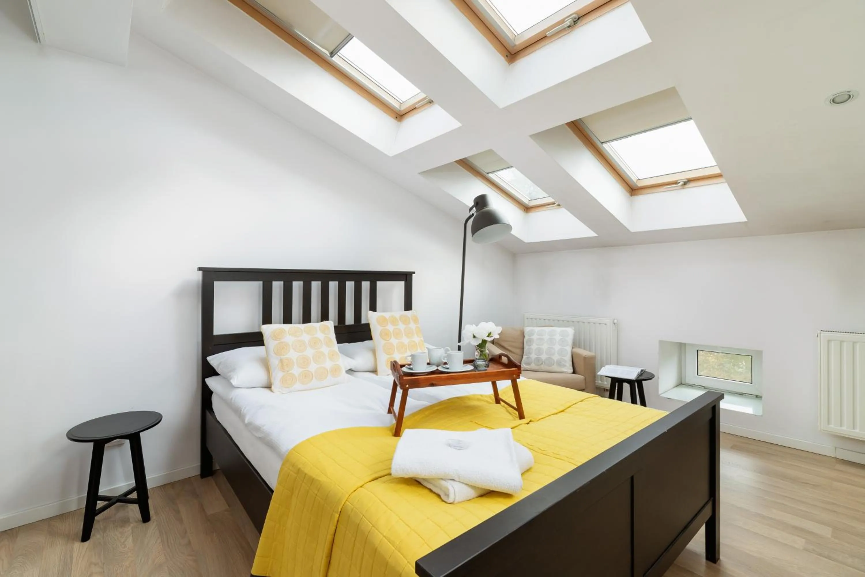 Bed in Apartments Dietla Cracow by Noclegi Renters