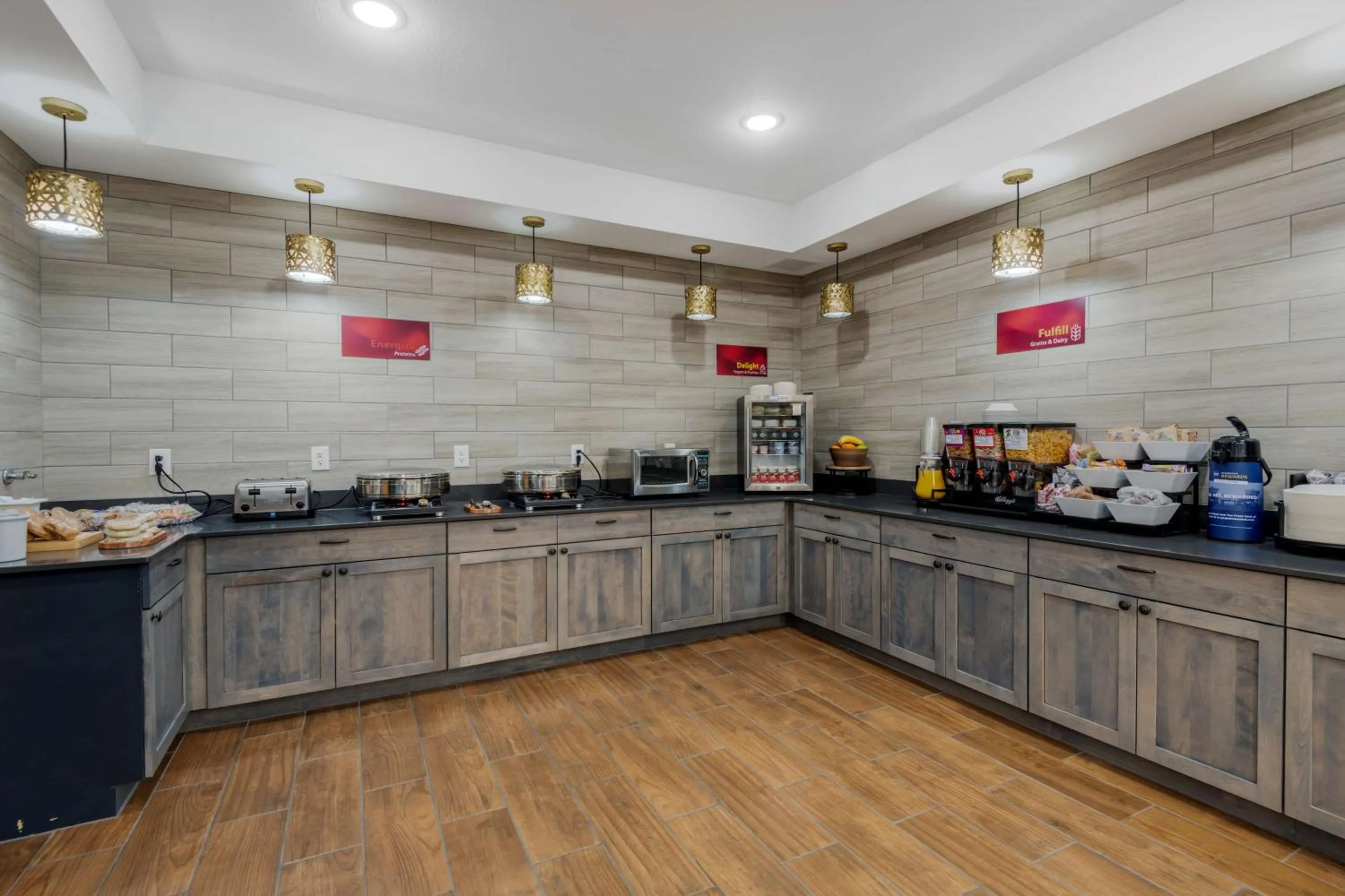 Breakfast in Best Western Plus Rumford Falls