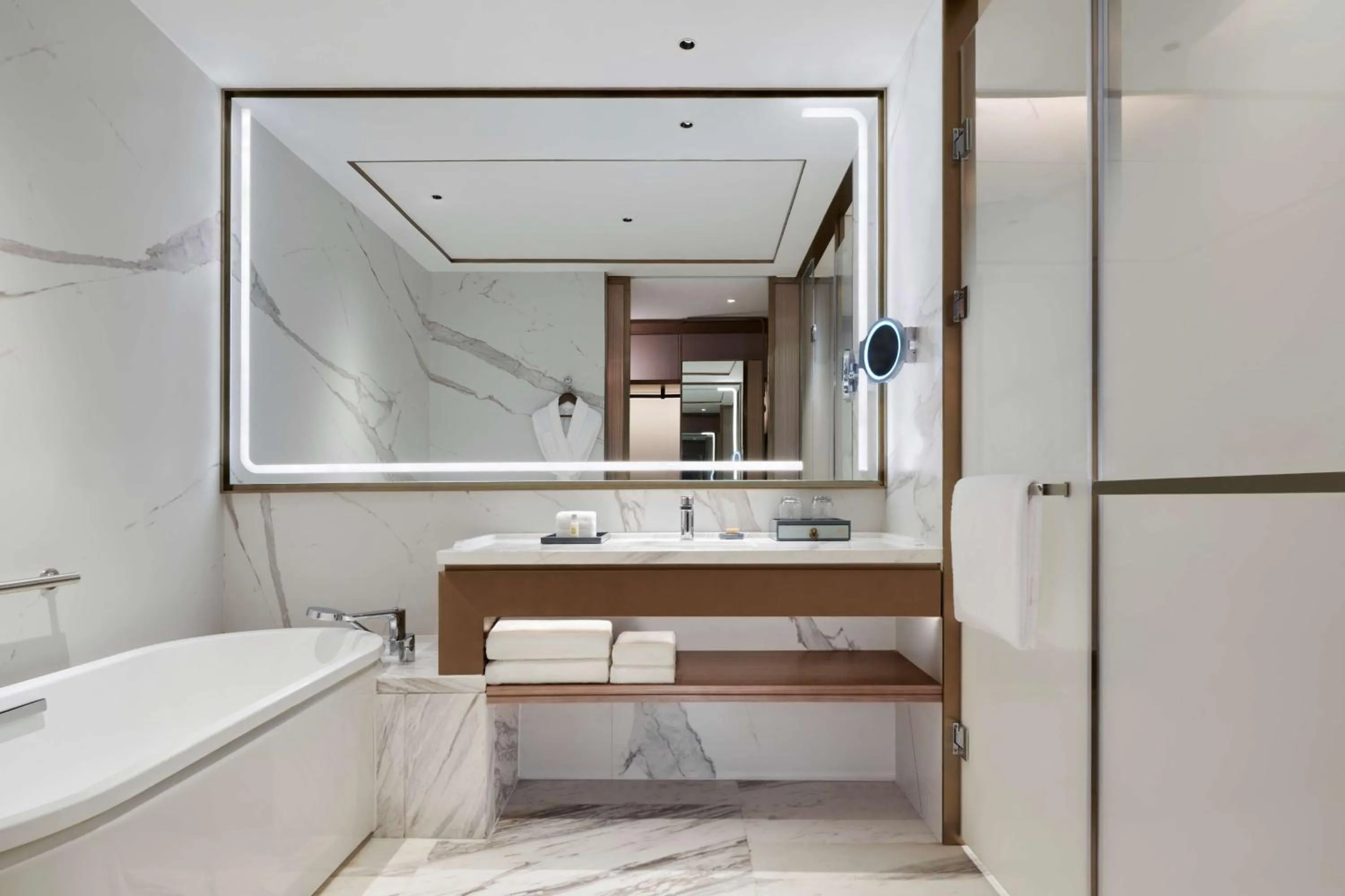 Bathroom in Hilton Changsha Riverside