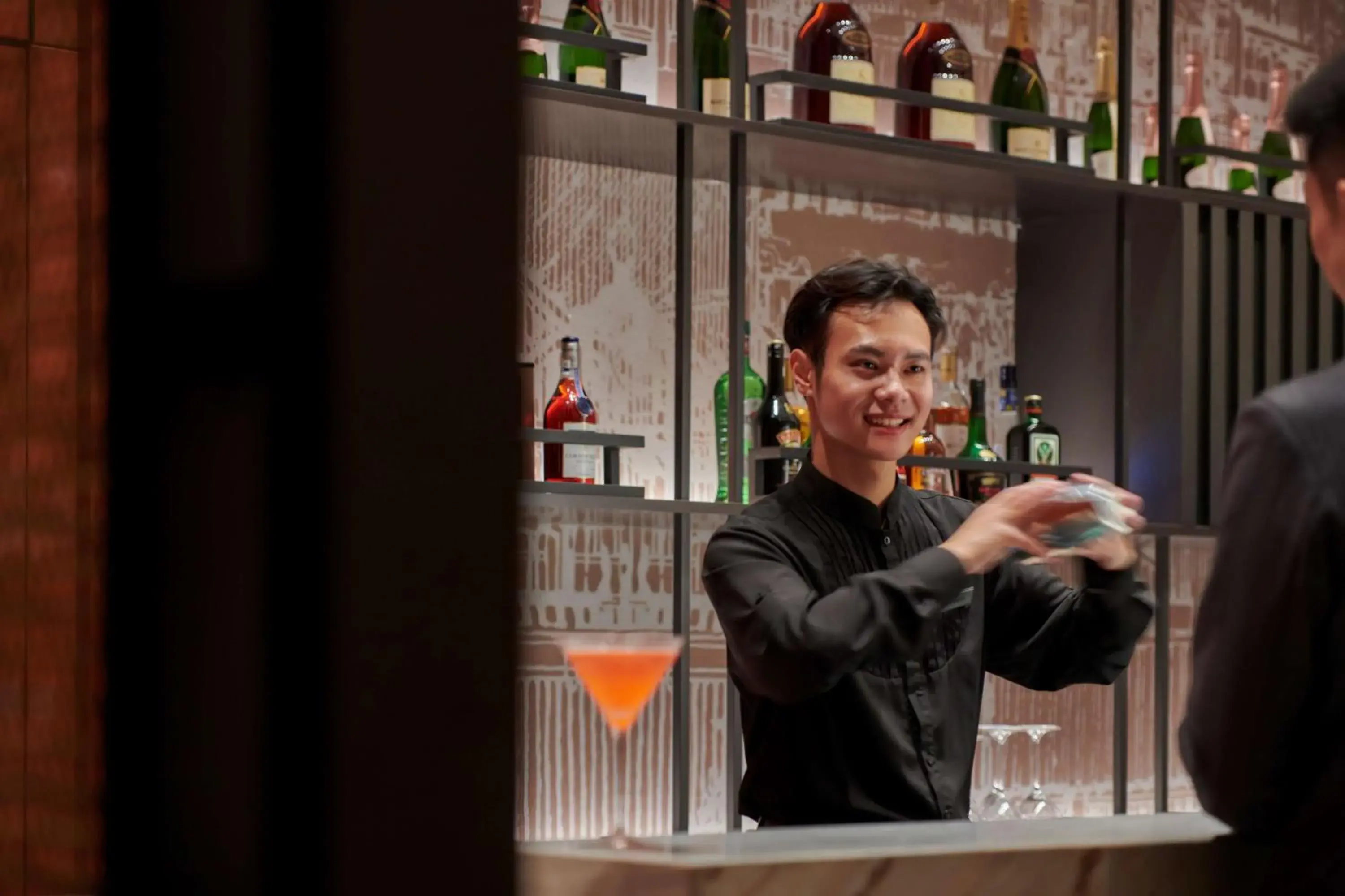 Lounge or bar in Hilton Changsha Riverside Lounge or bar in Hilton Changsha Riverside