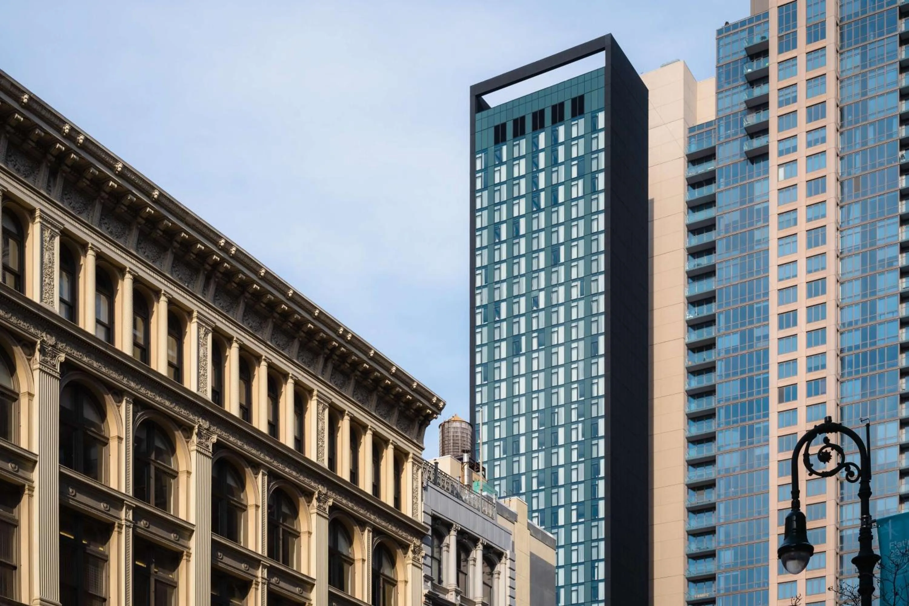 Property building in Motto by Hilton New York City Chelsea