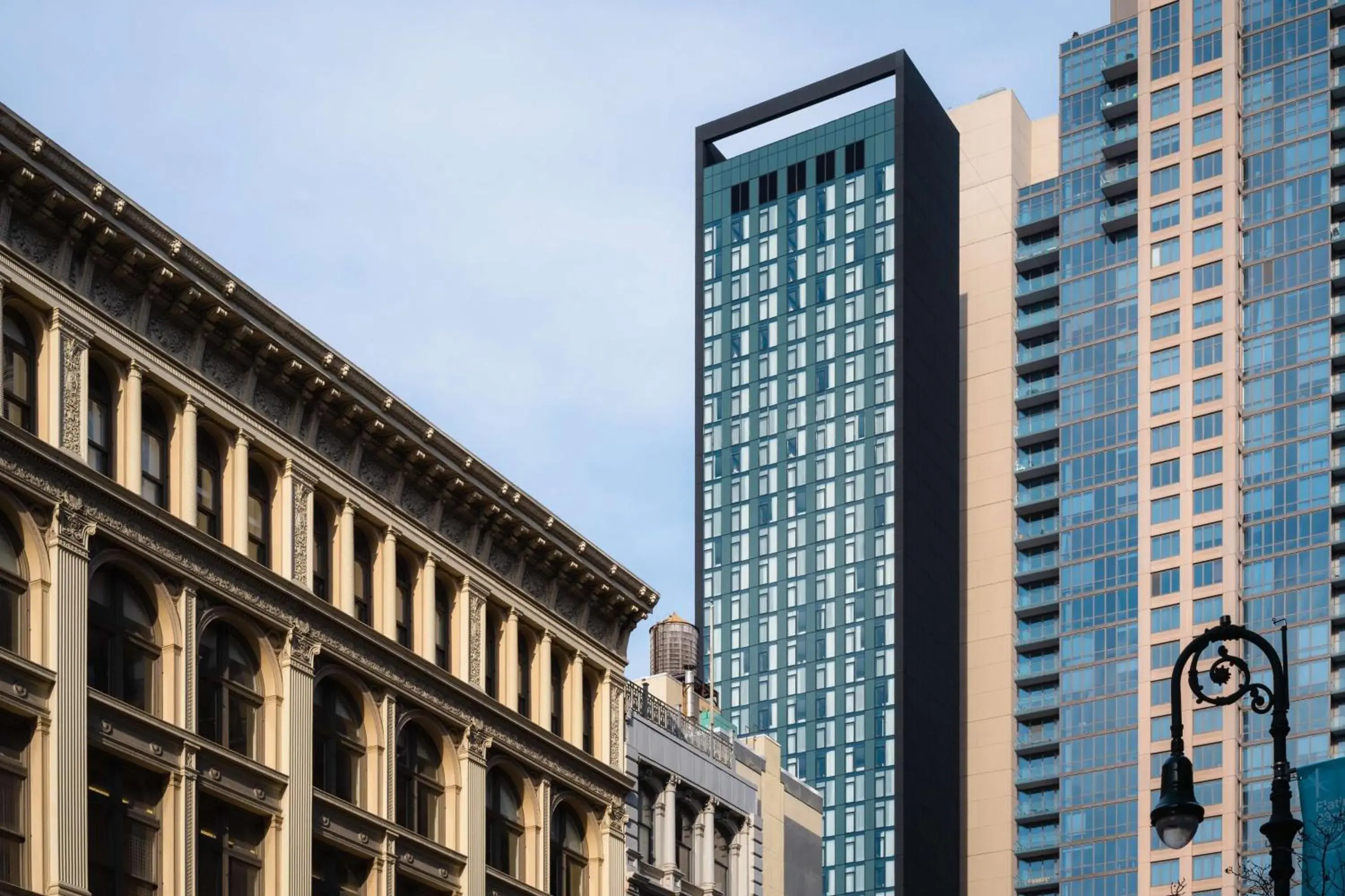 Property building in Motto by Hilton New York City Chelsea Property building in Motto by Hilton New York City Chelsea