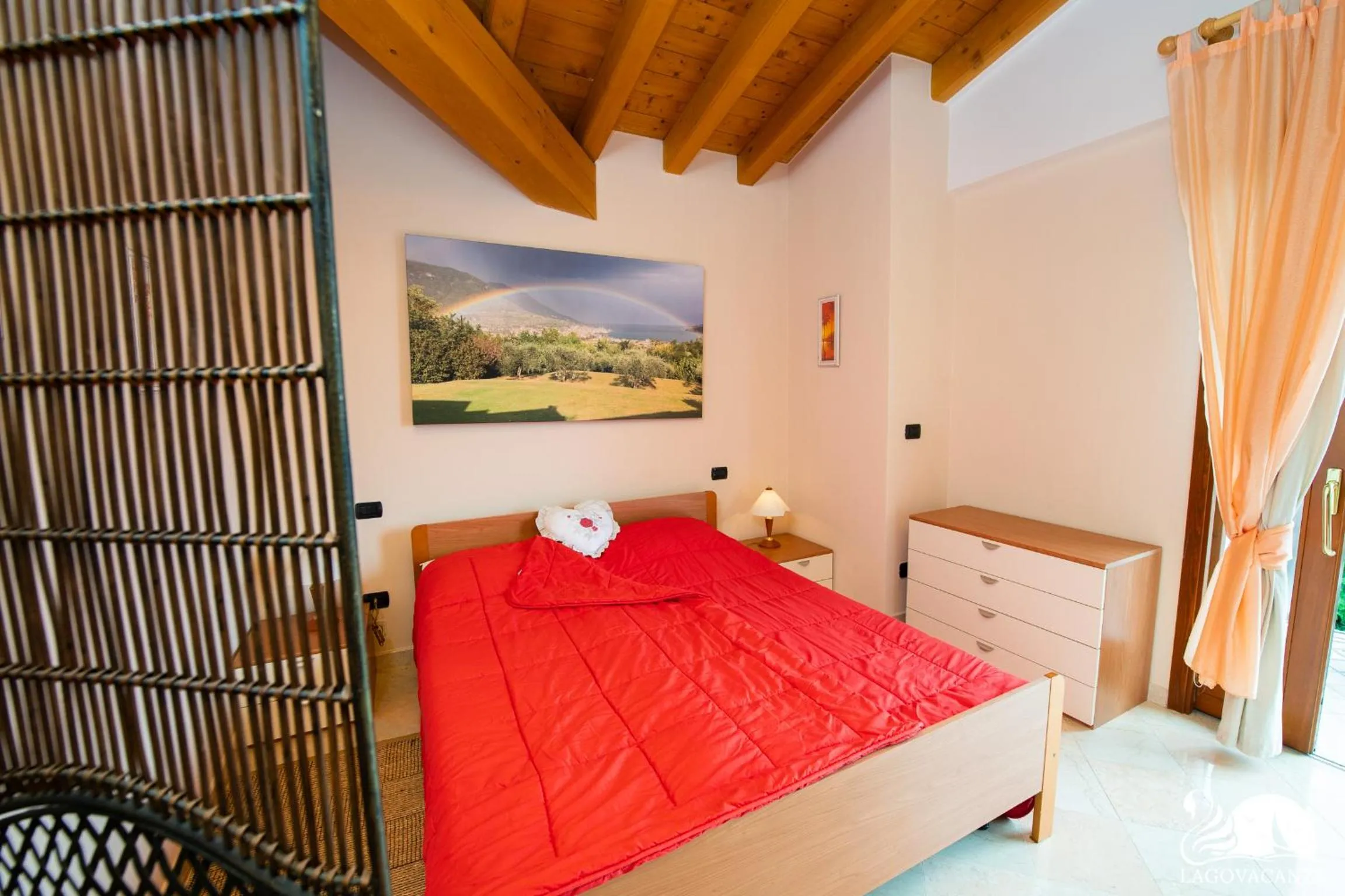 Bed in Feeling House