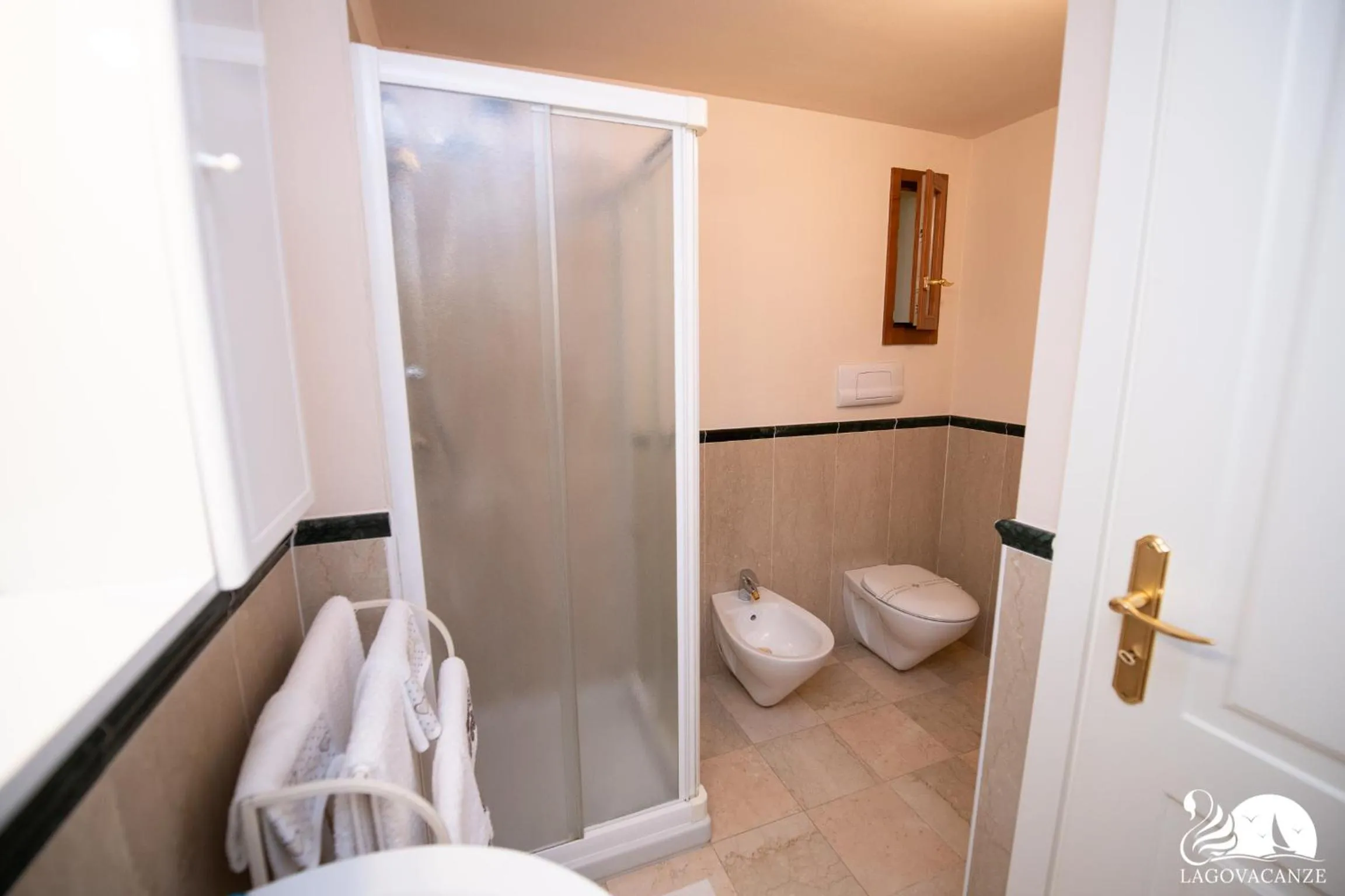 Bathroom in Feeling House