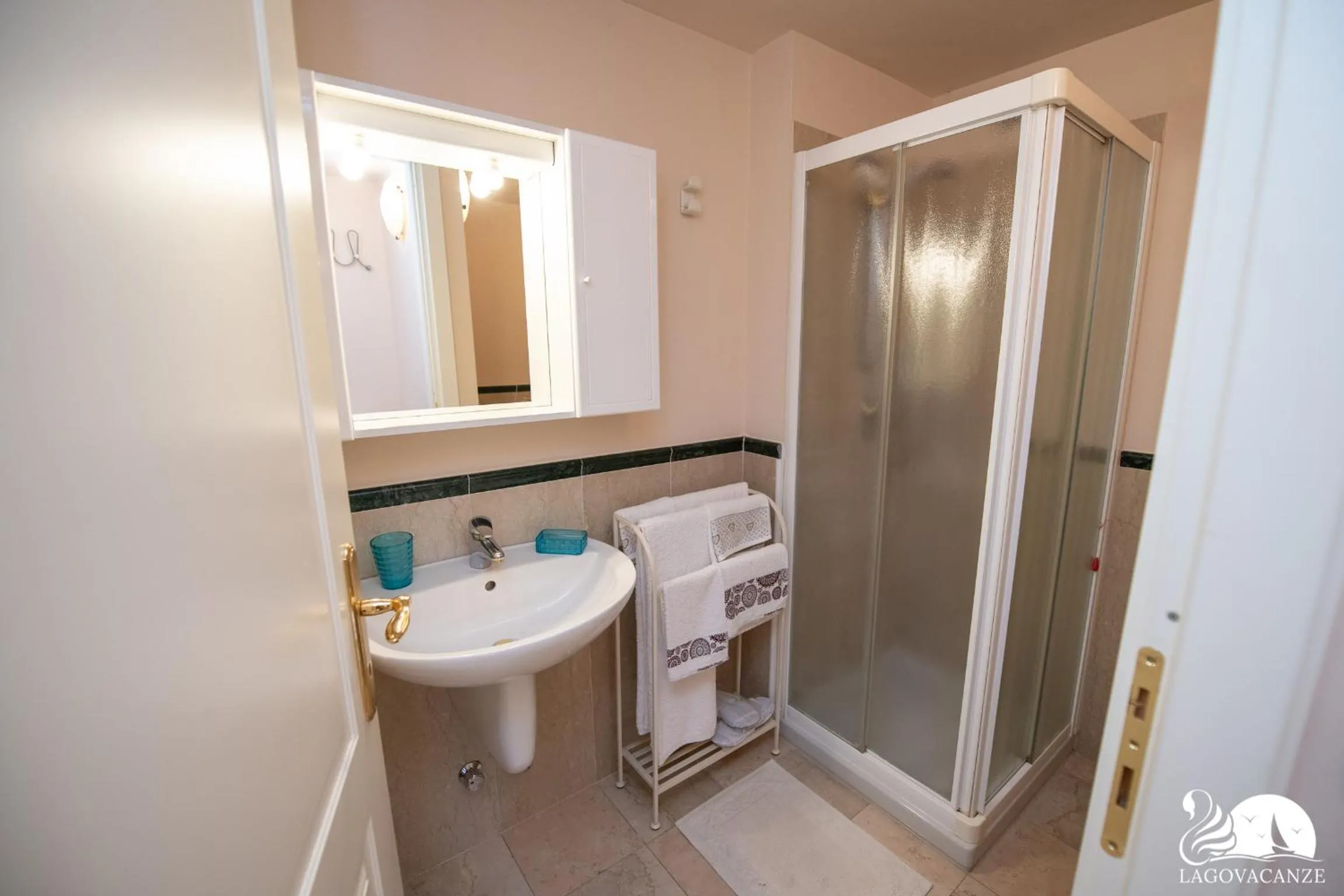 Bathroom in Feeling House